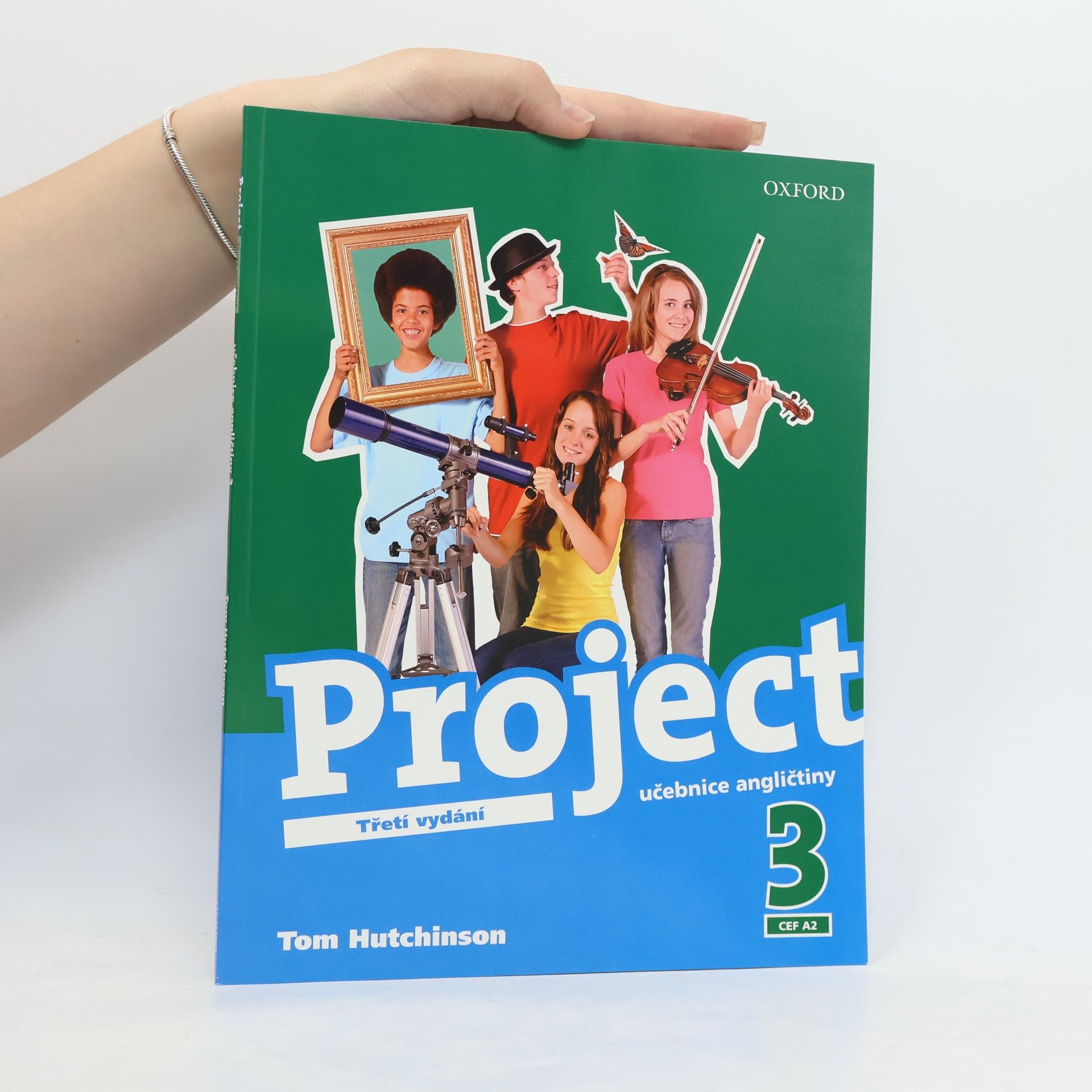 Tom Hutchinson Project. 3, Učebnice angličtiny
