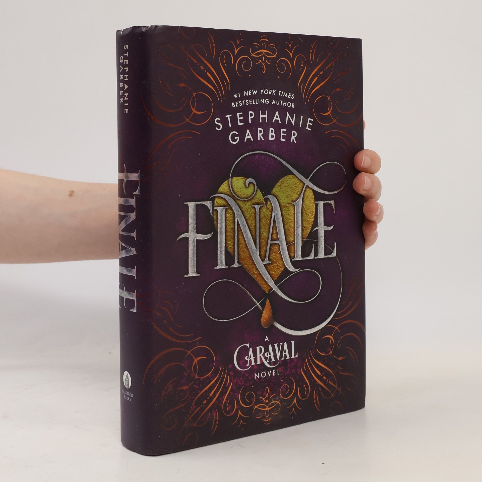 Stephanie Garber Finale: A Caraval Novel