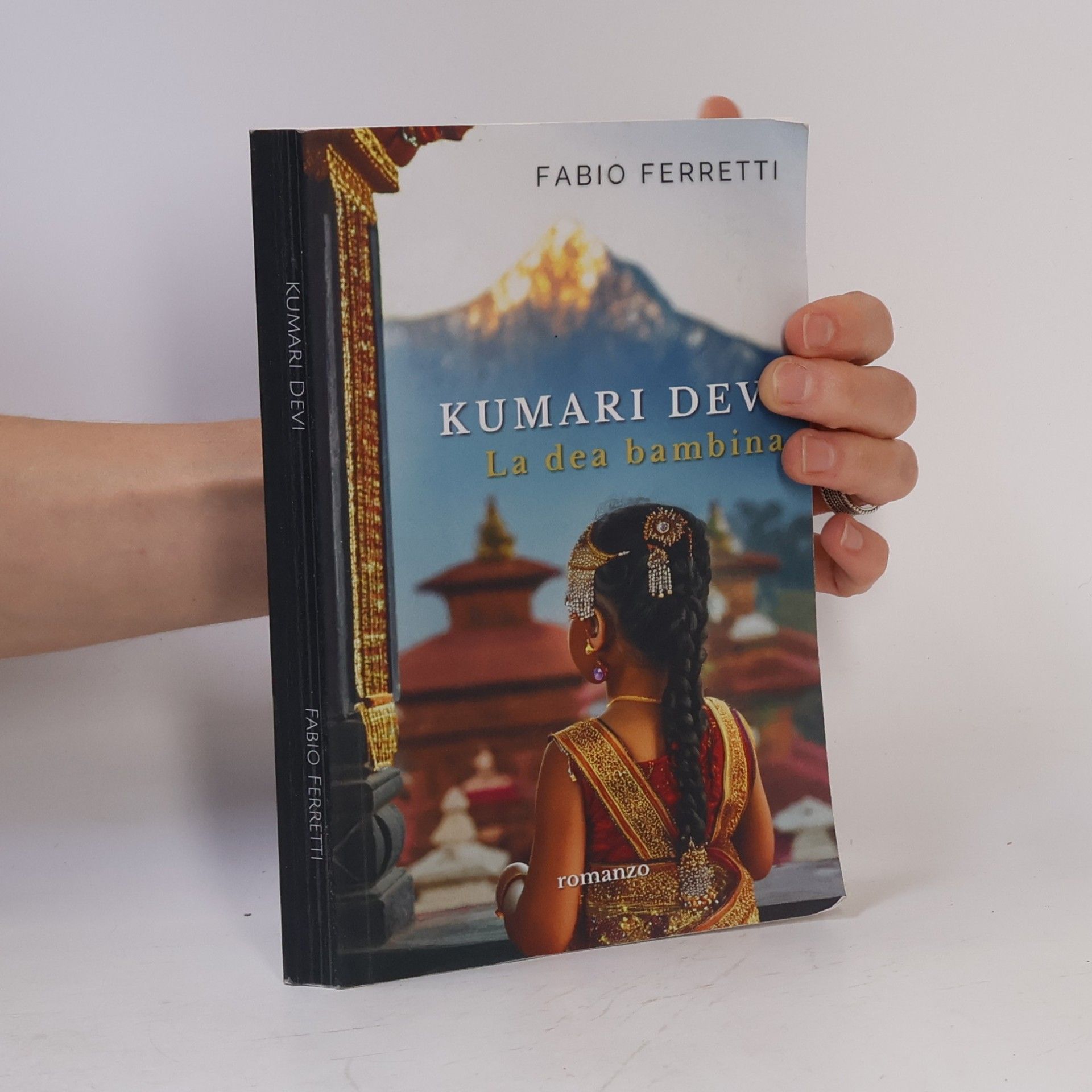 Fabio Ferretti Kumari Devi: La dea bambina