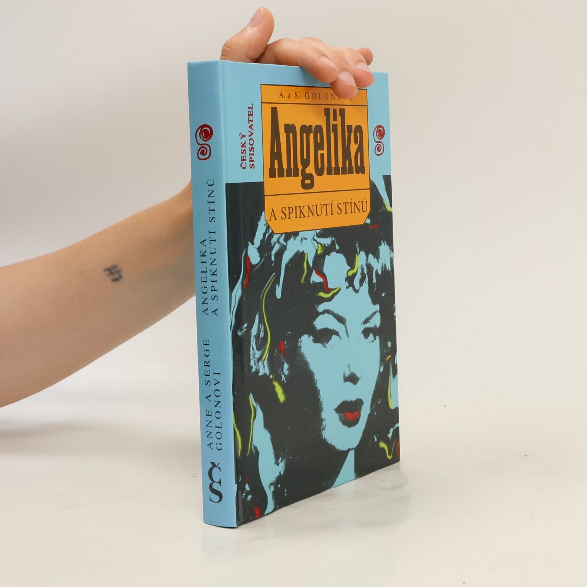 Anne Golon Angelika a spiknutí stínů