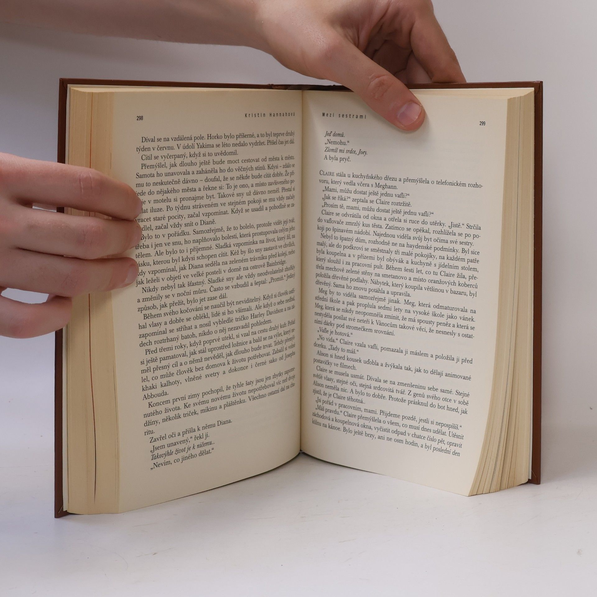 John Grisham Nejlepší světové čtení. Poslední porotce. Krvavé nebe. Mezi sestrami. Hledání ve vlnách
