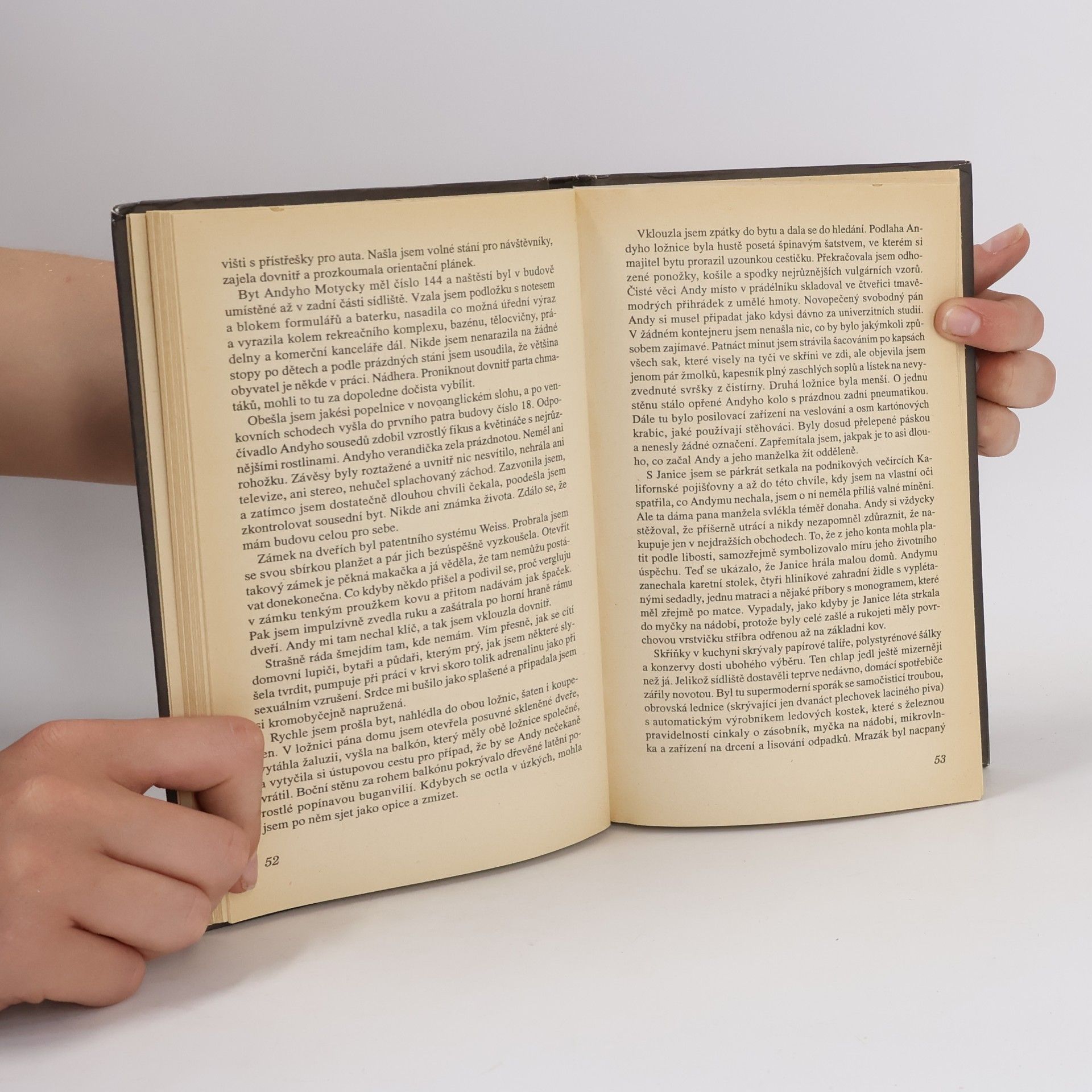 Sue Grafton E jako exploze