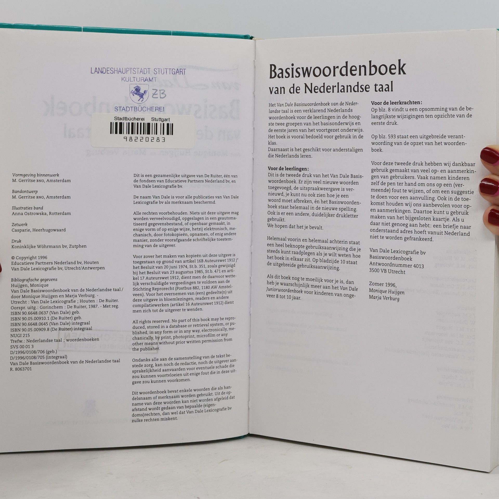 Monique Huijgen Basic Woordenboek Nederlands