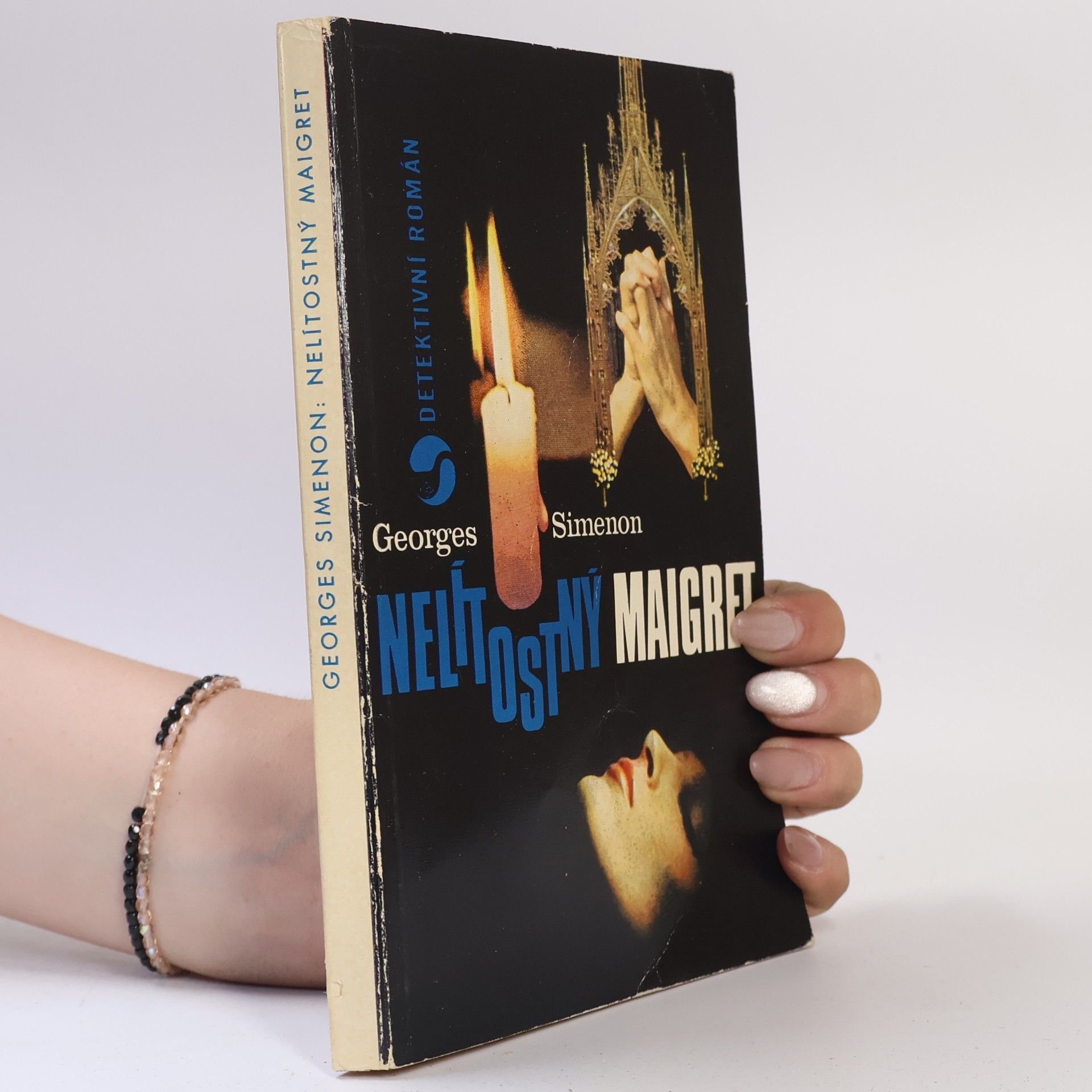 Georges Simeon Nelítnostný Maigret