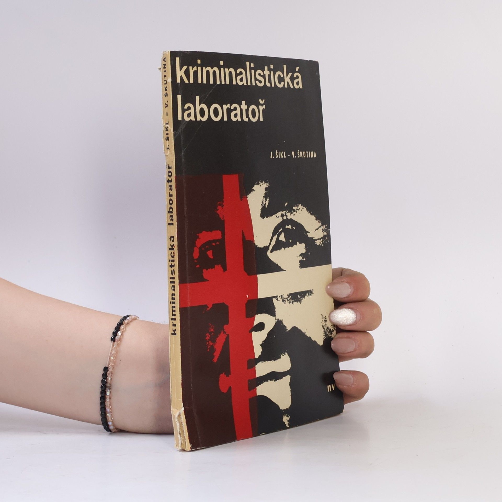 Vladimír Škutina Kriminalistická laboratoř