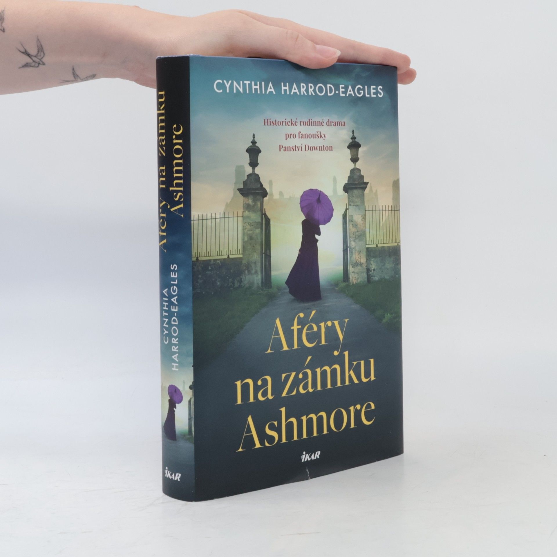 Cynthia Harrod-Eagles Aféry na zámku Ashmore