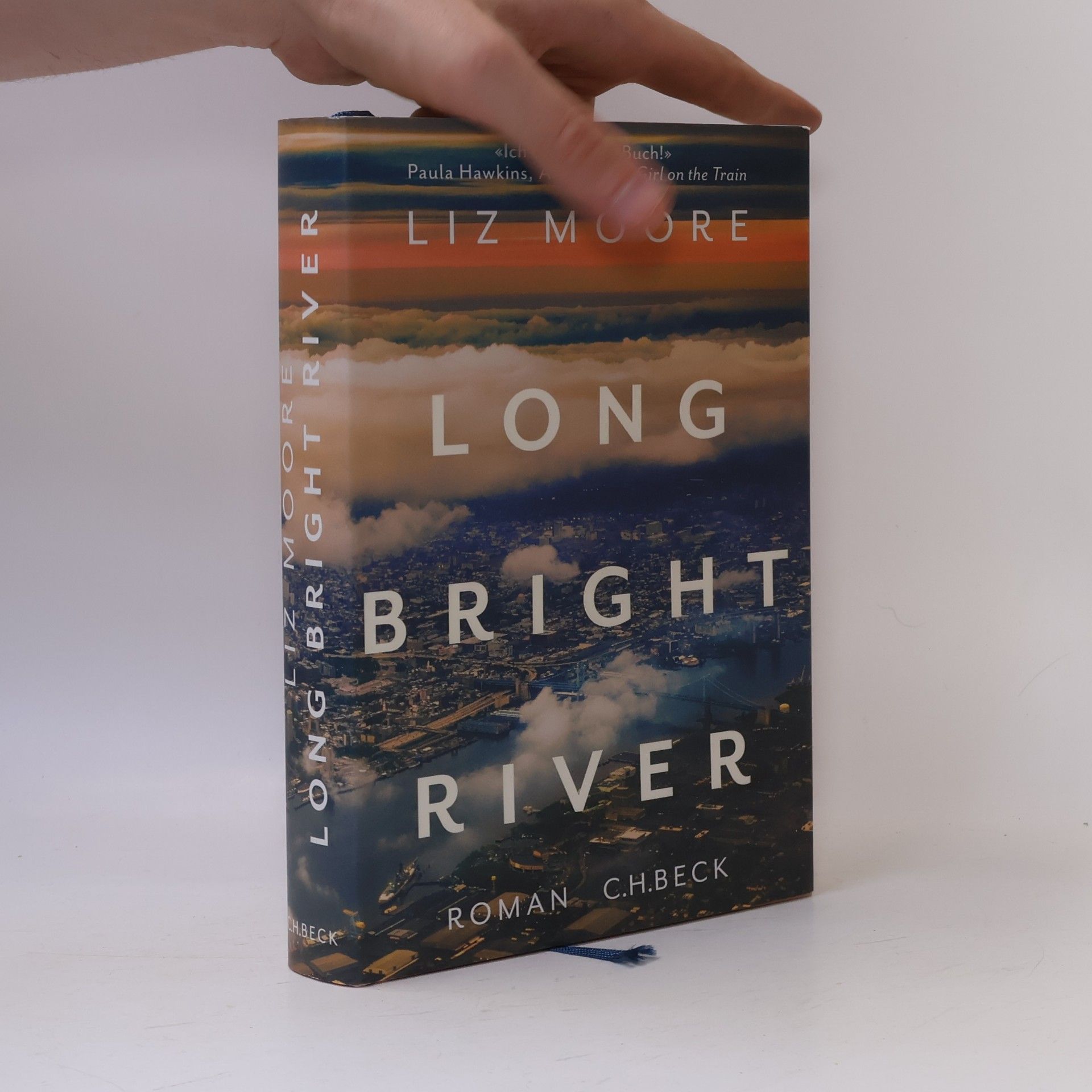 Liz Moore Long Bright River
