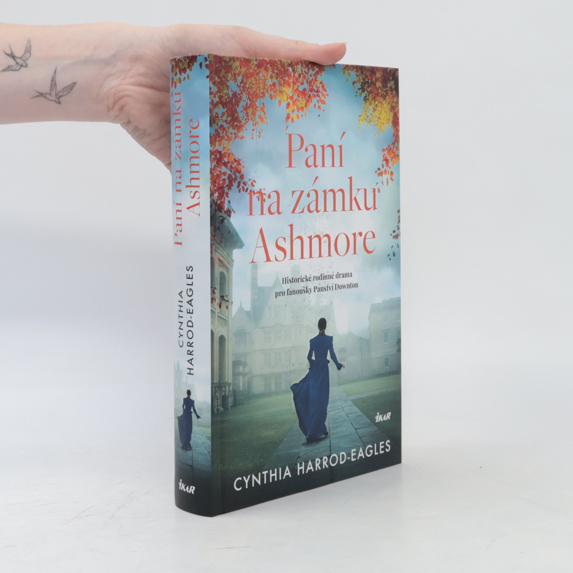Cynthia Harrod-Eagles Paní na zámku Ashmore