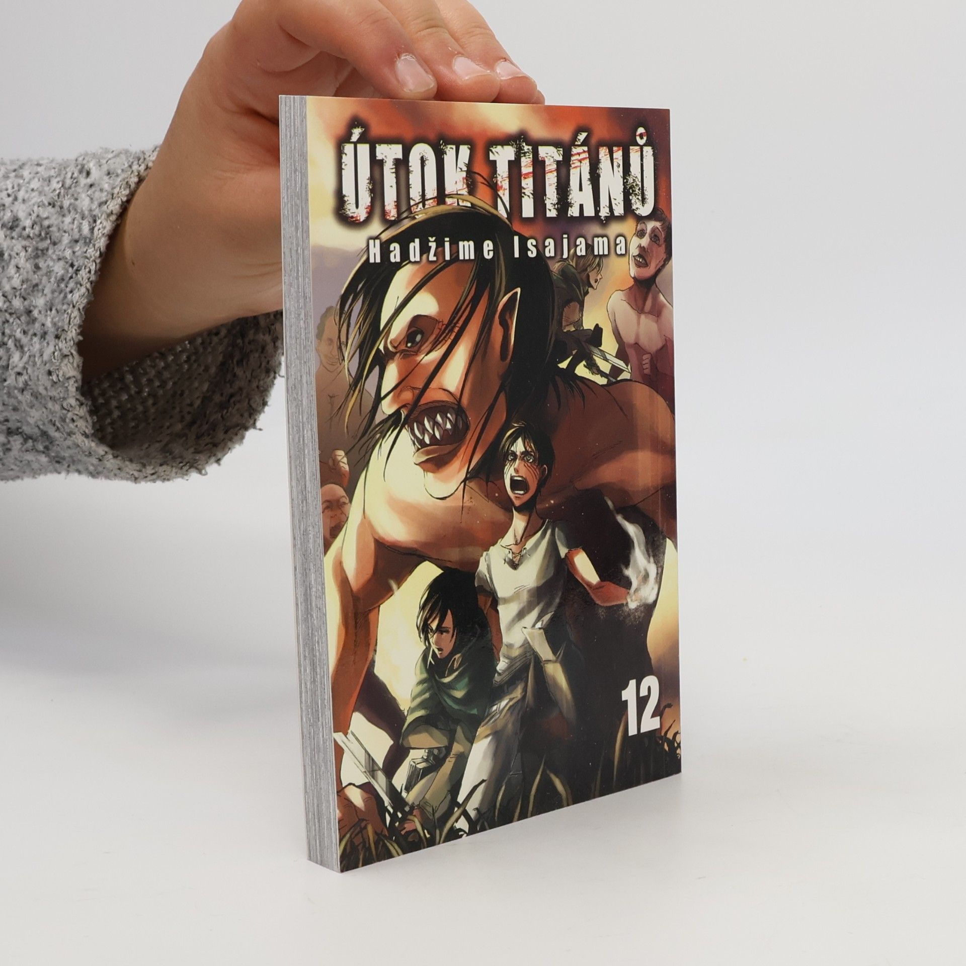 Hajime Isayama Útok titánů. 12