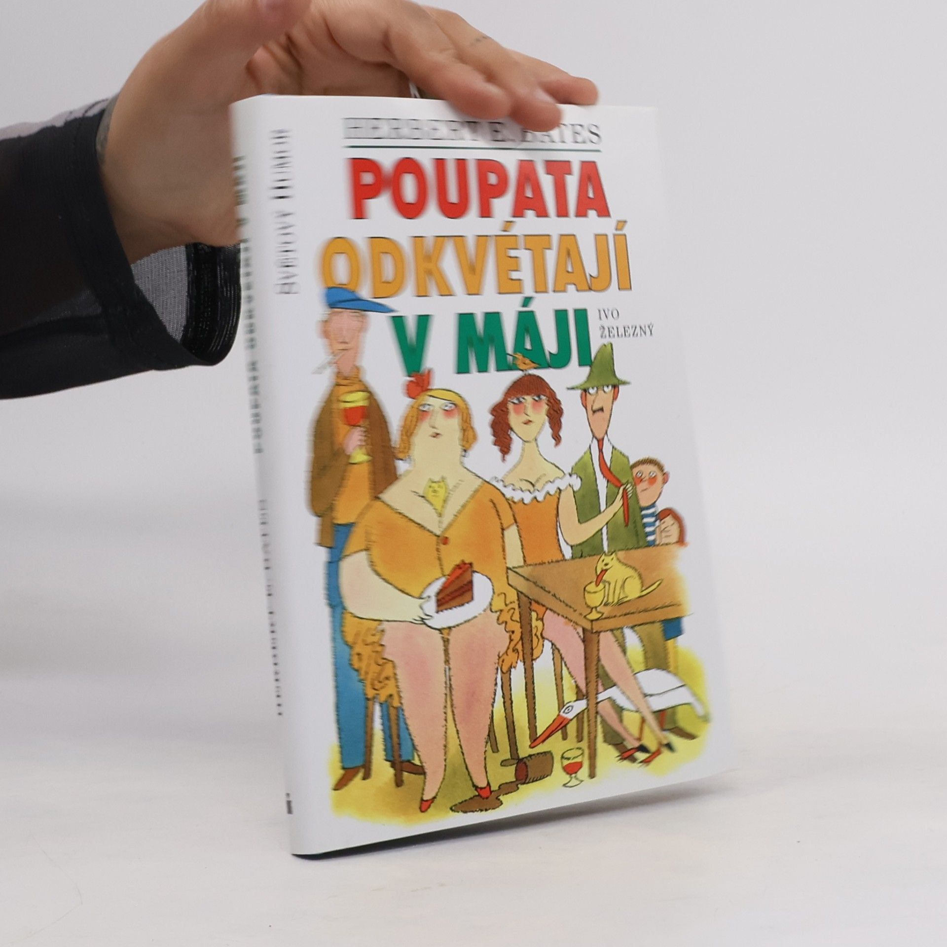 Herbert Ernest Bates Poupata odkvétají v máji