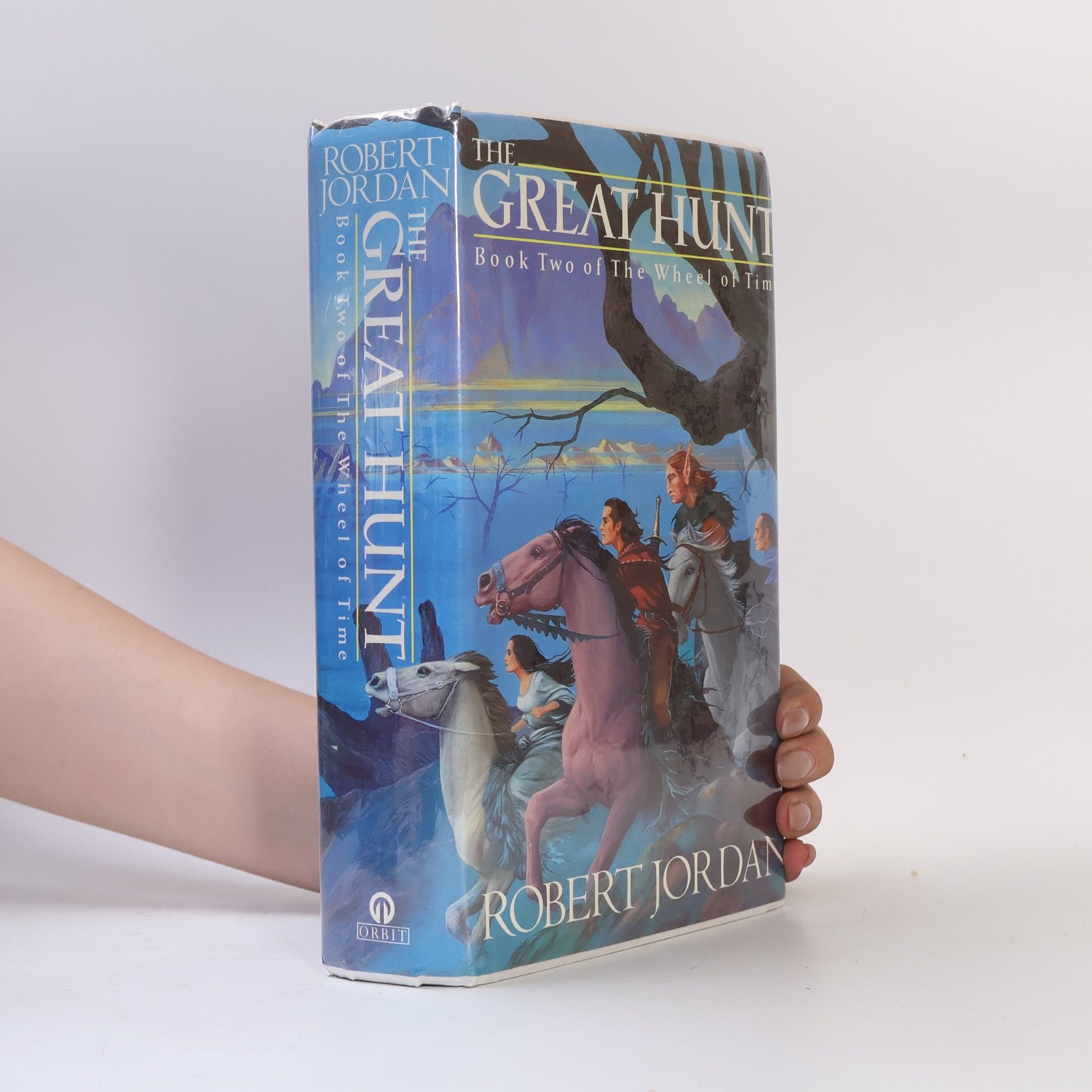 The Wheel of Time - 2: The Great Hunt