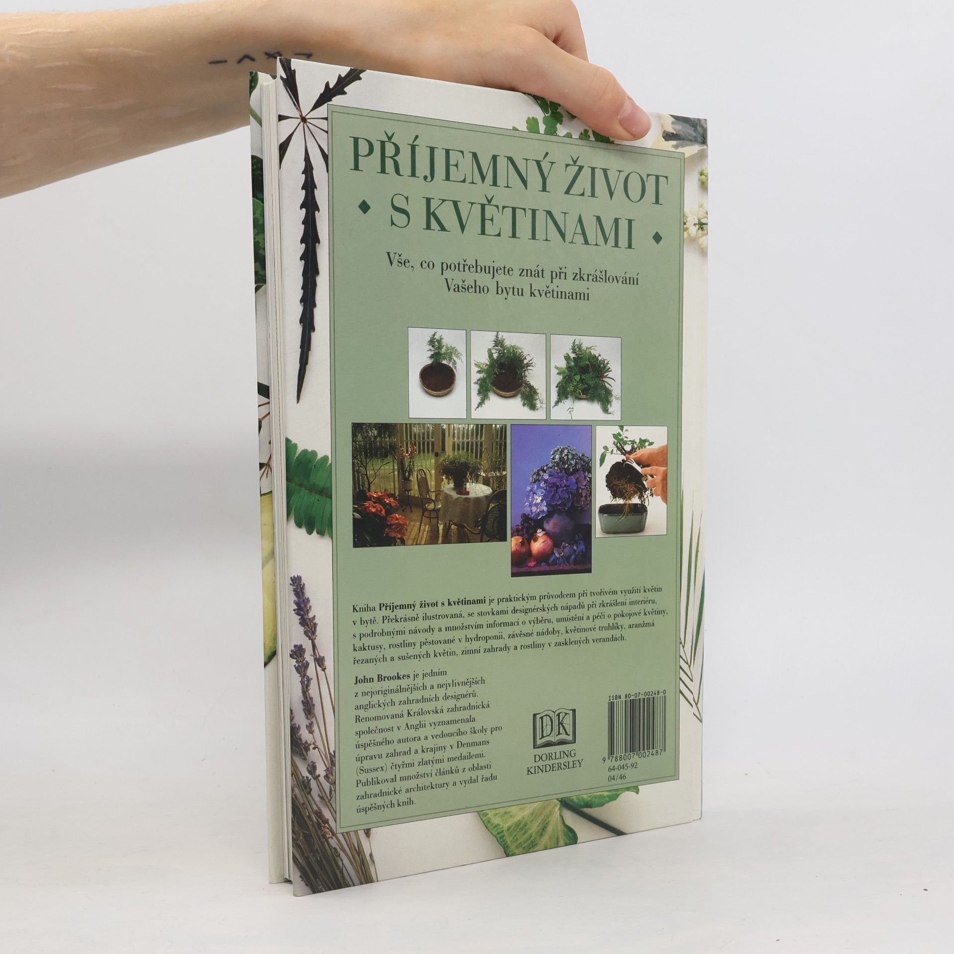 John Brookes Příjemný život s květinami