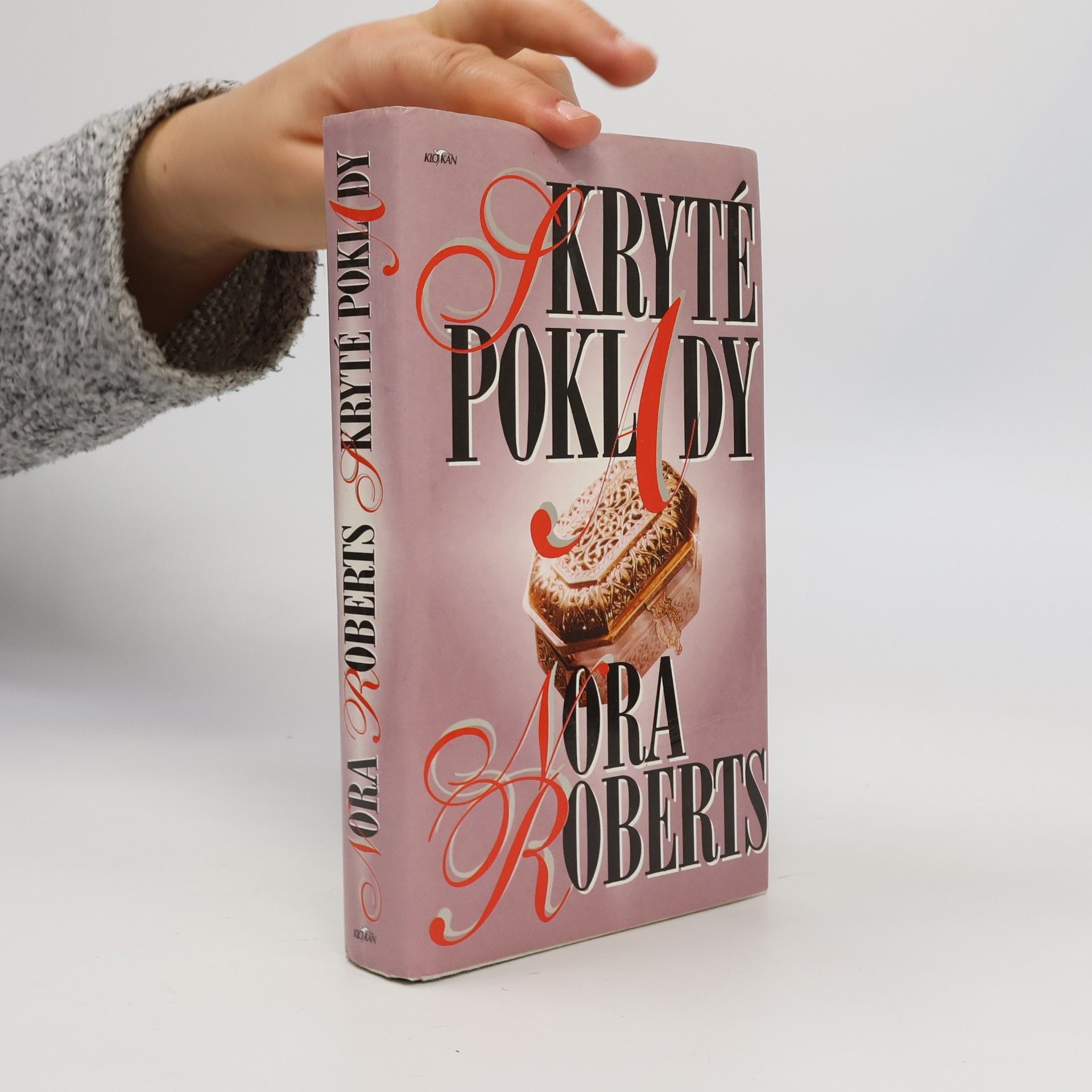 Nora Roberts Skryté poklady