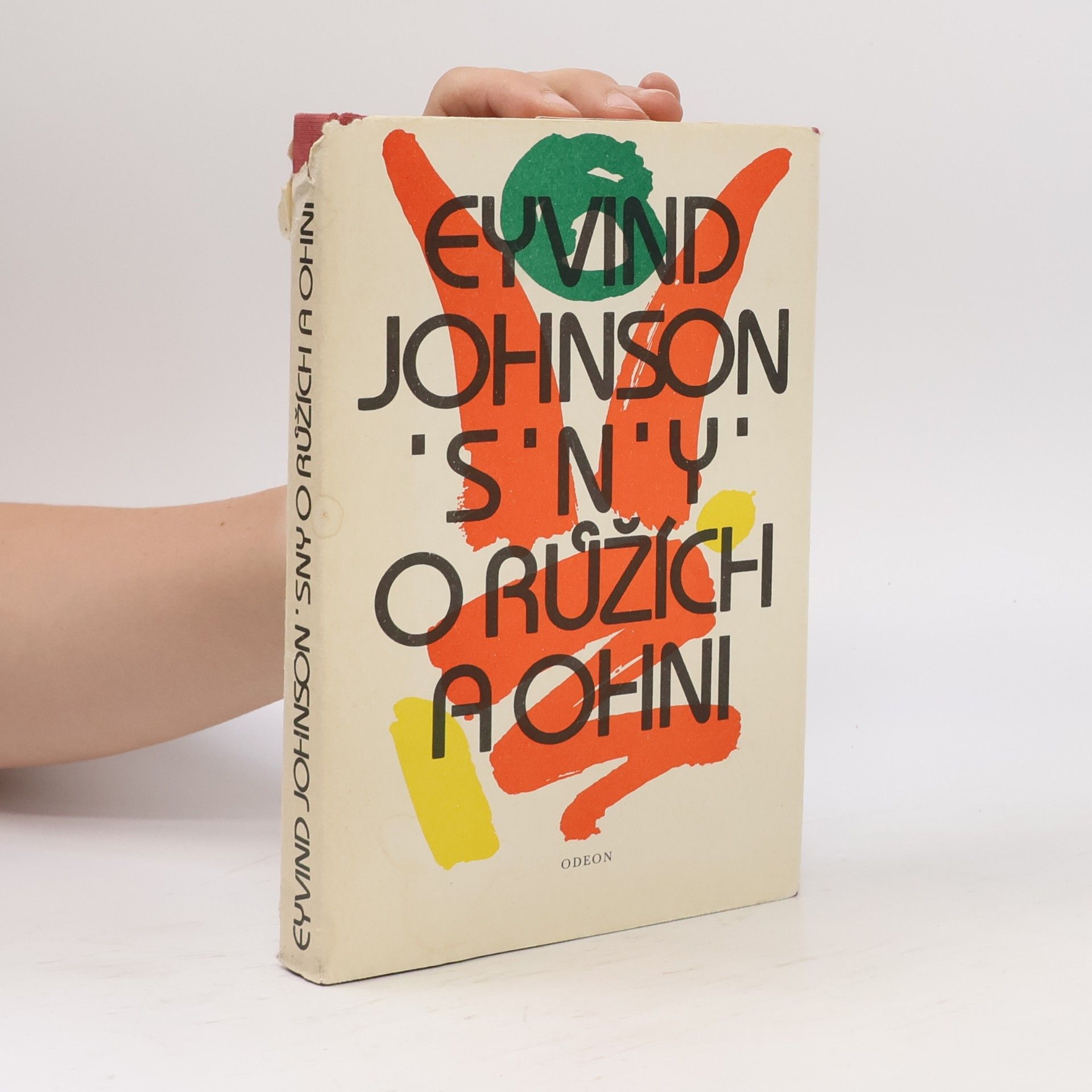Eyvind Johnson Sny o růžích a ohni
