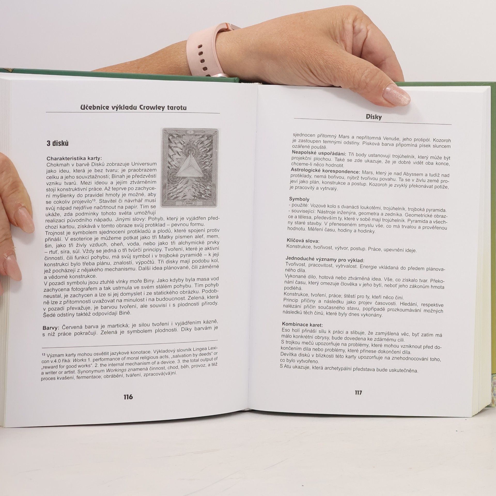 Zuzana Antares Učebnice výkladu Crowley tarotu : pro začátečníky i pokročilé