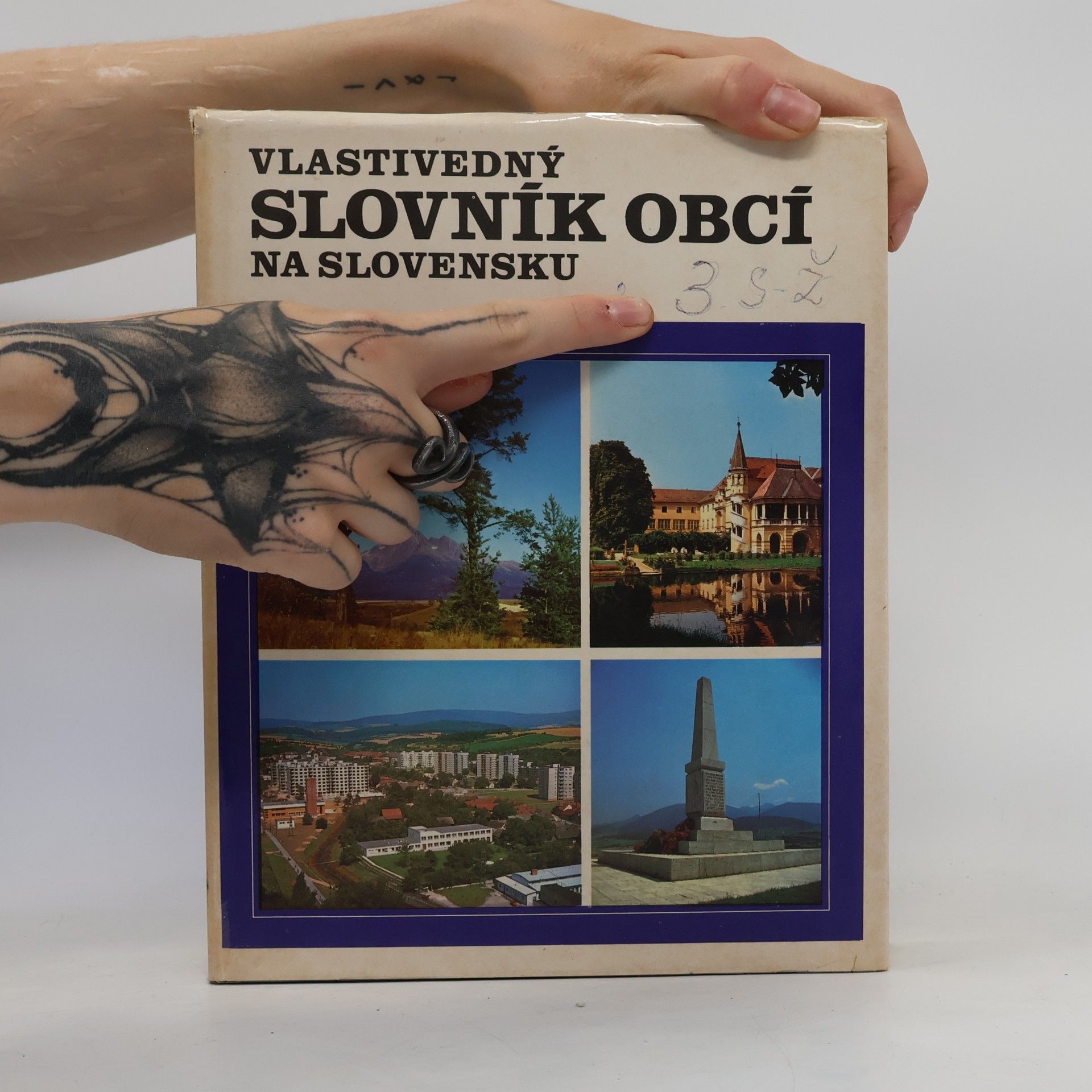 Kolektiv autorů Vlastivedný slovník obcí na Slovensku III.