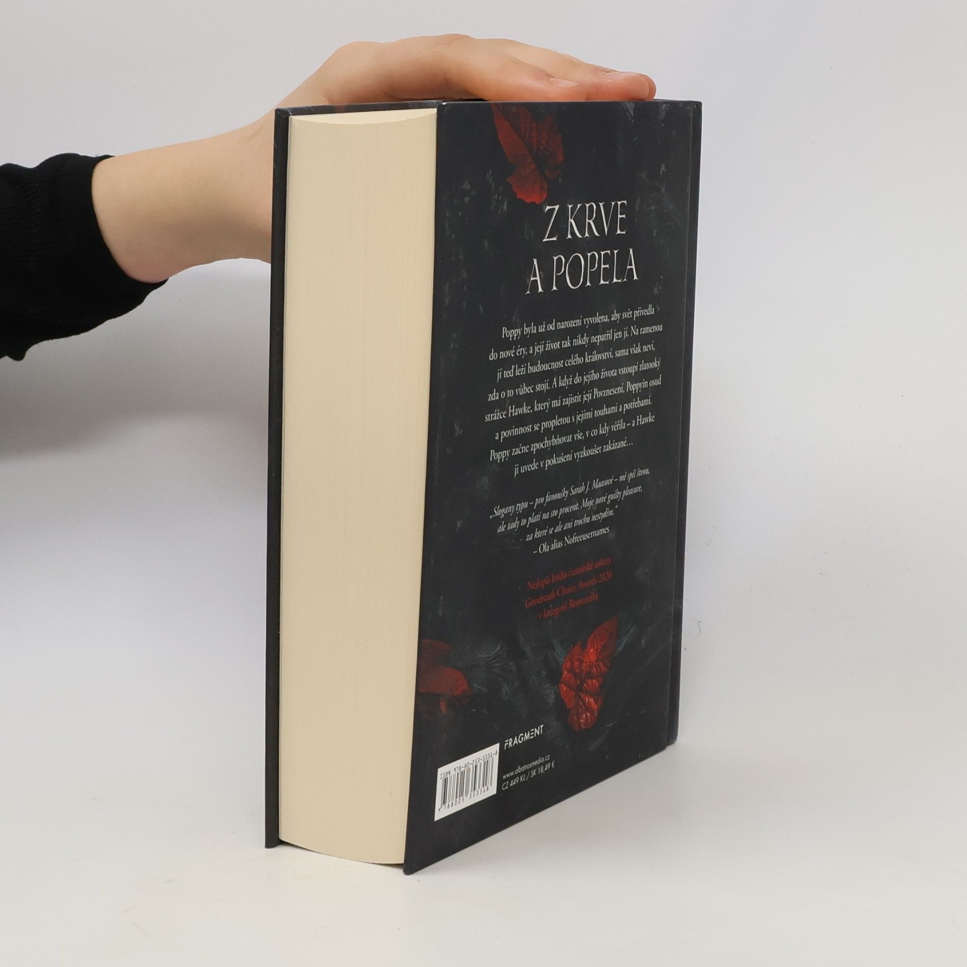 Jennifer Armentrout Z krve a popela