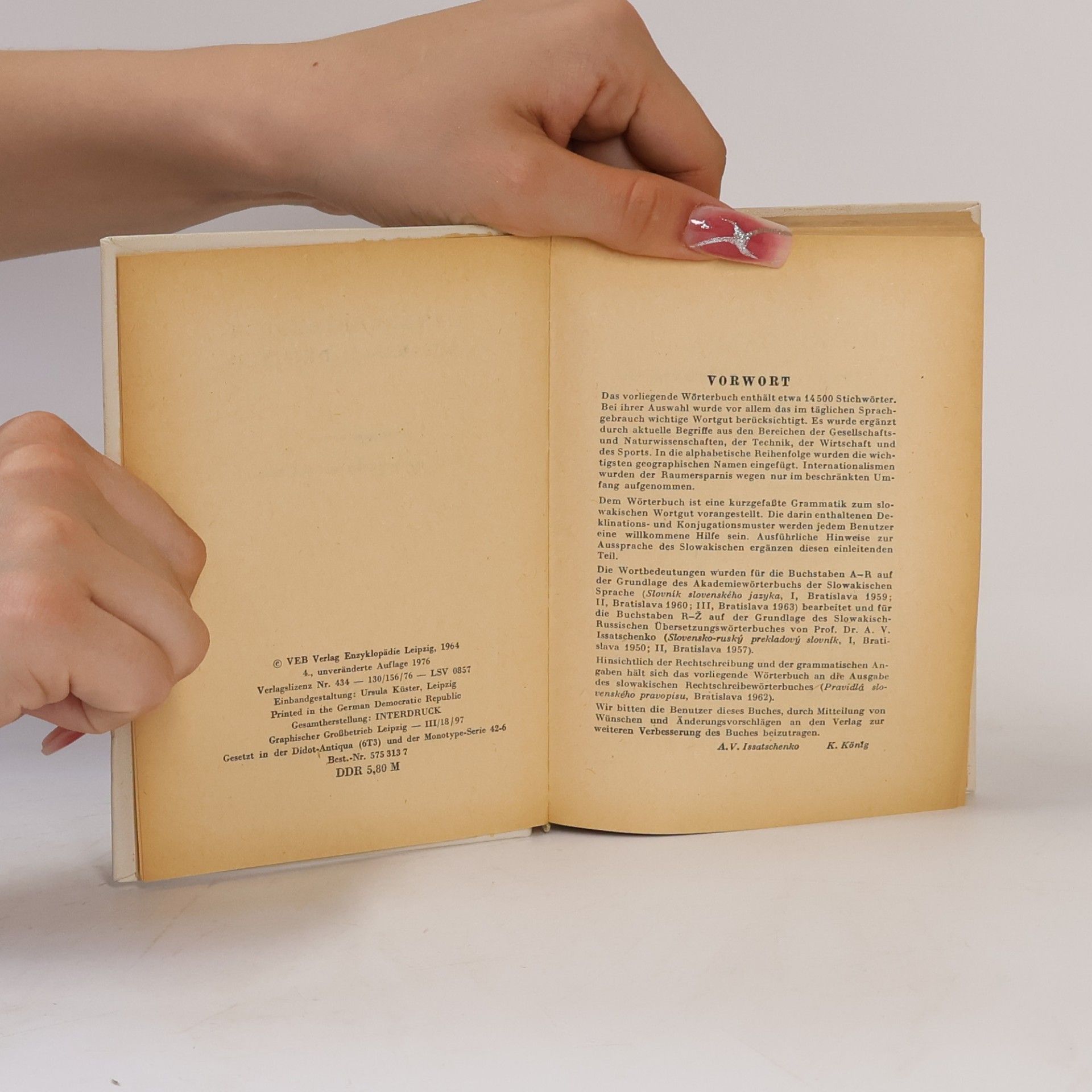 Auteurscollectief Taschenwörterbuch Slowakisch-Deutsch