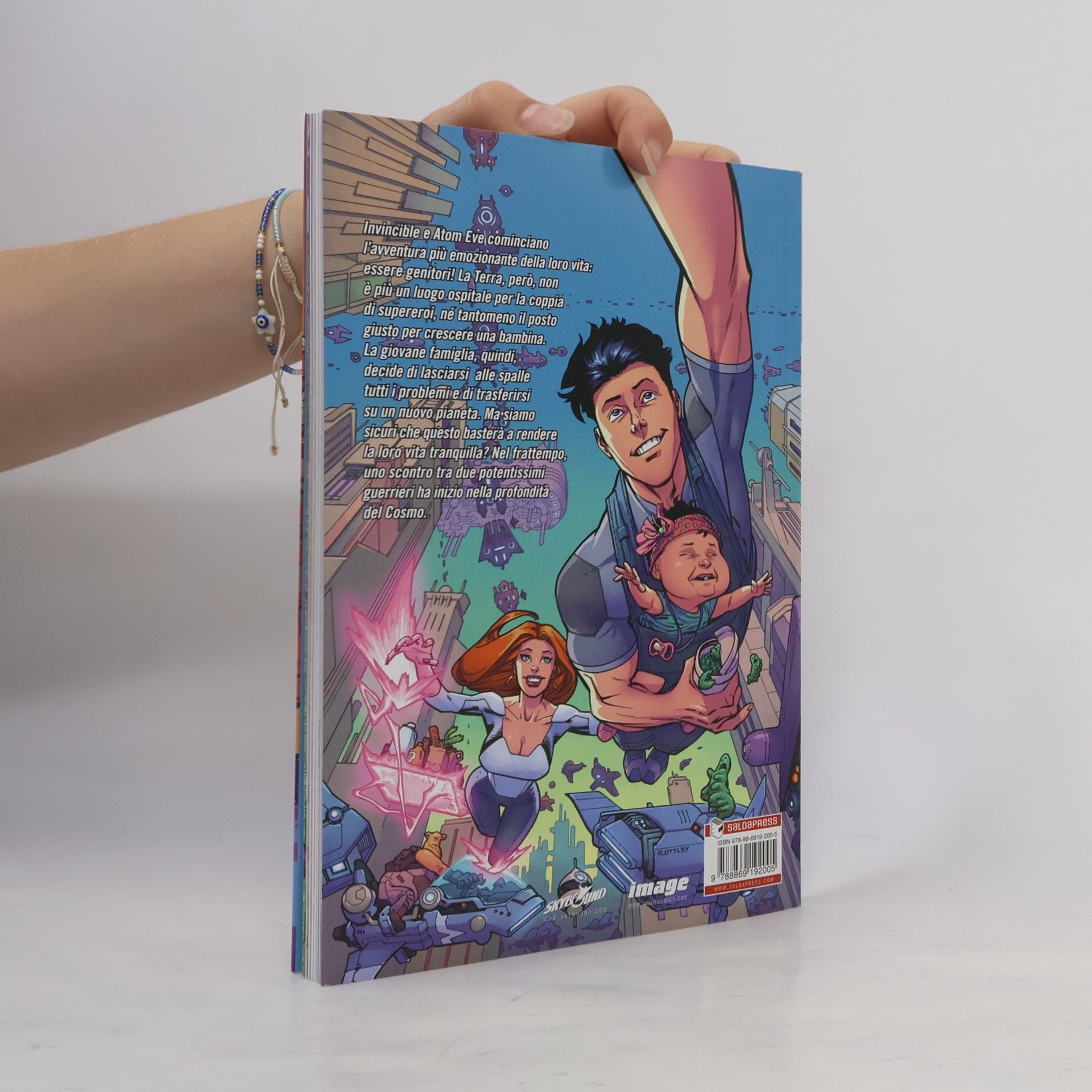 A. Toscani Famiglia moderna. Invincible