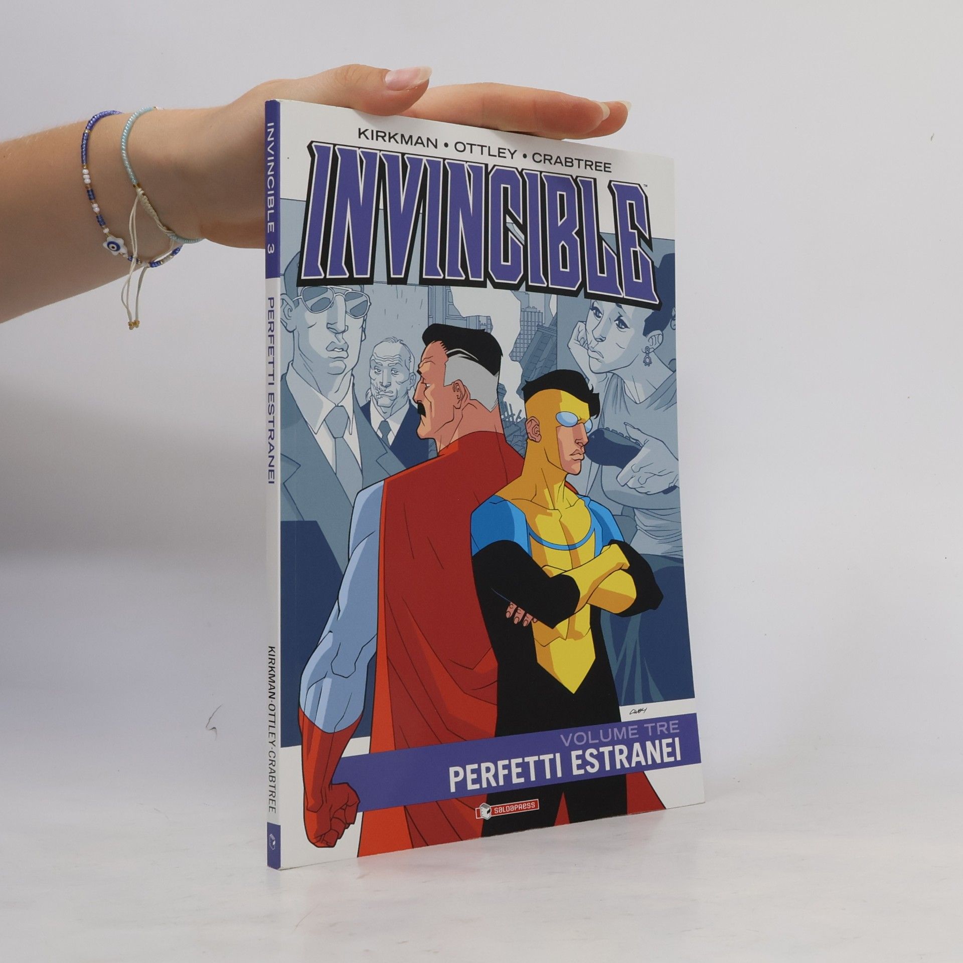 Invincibile - 3: Perfetti estranei