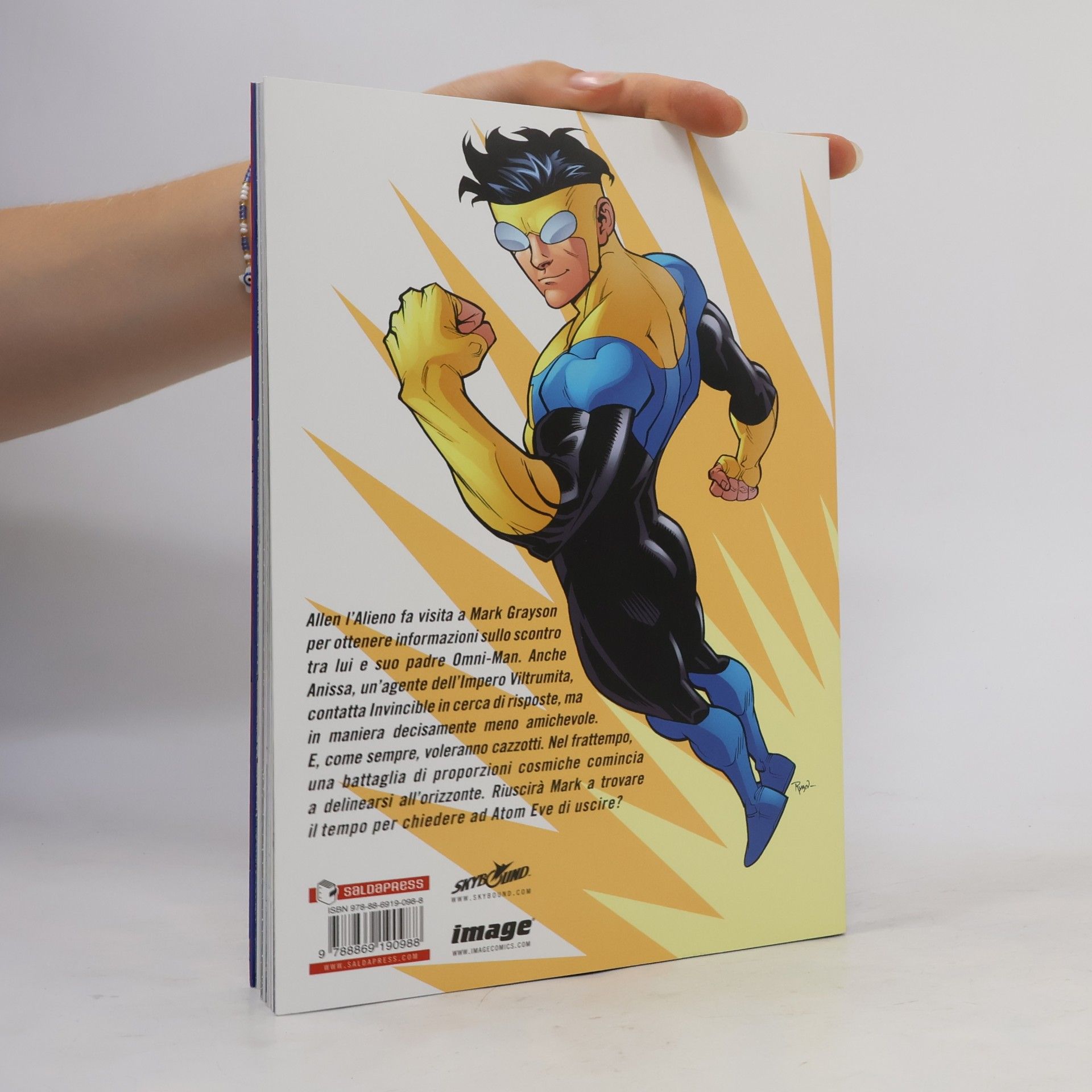 A. Toscani Invincible - 9: Fuori da questo mondo
