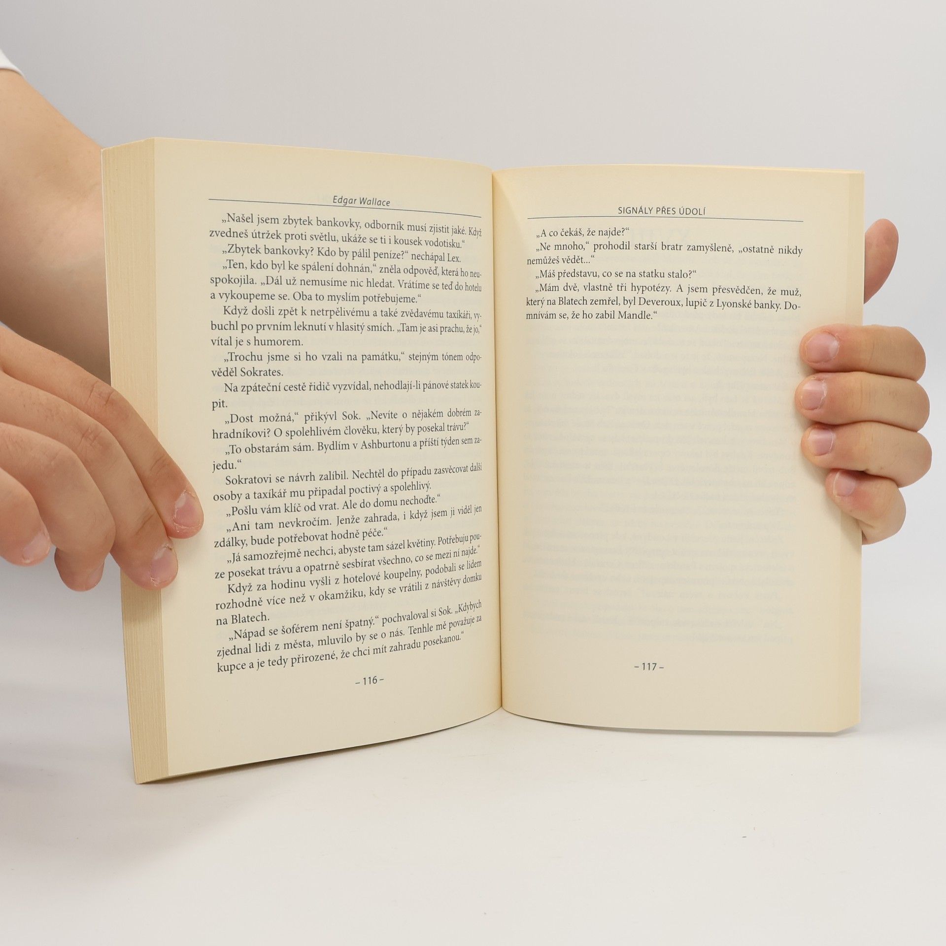 Edgar Wallace Signály přes údolí