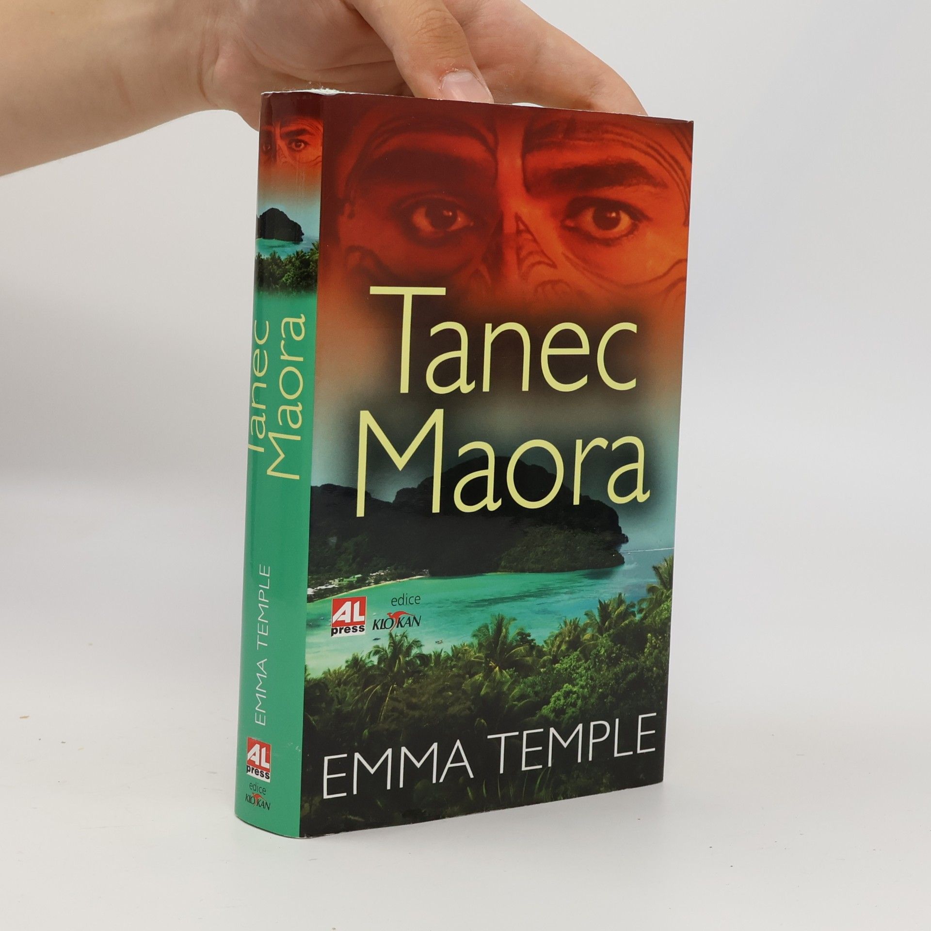 Emma Temple Tanec Maora