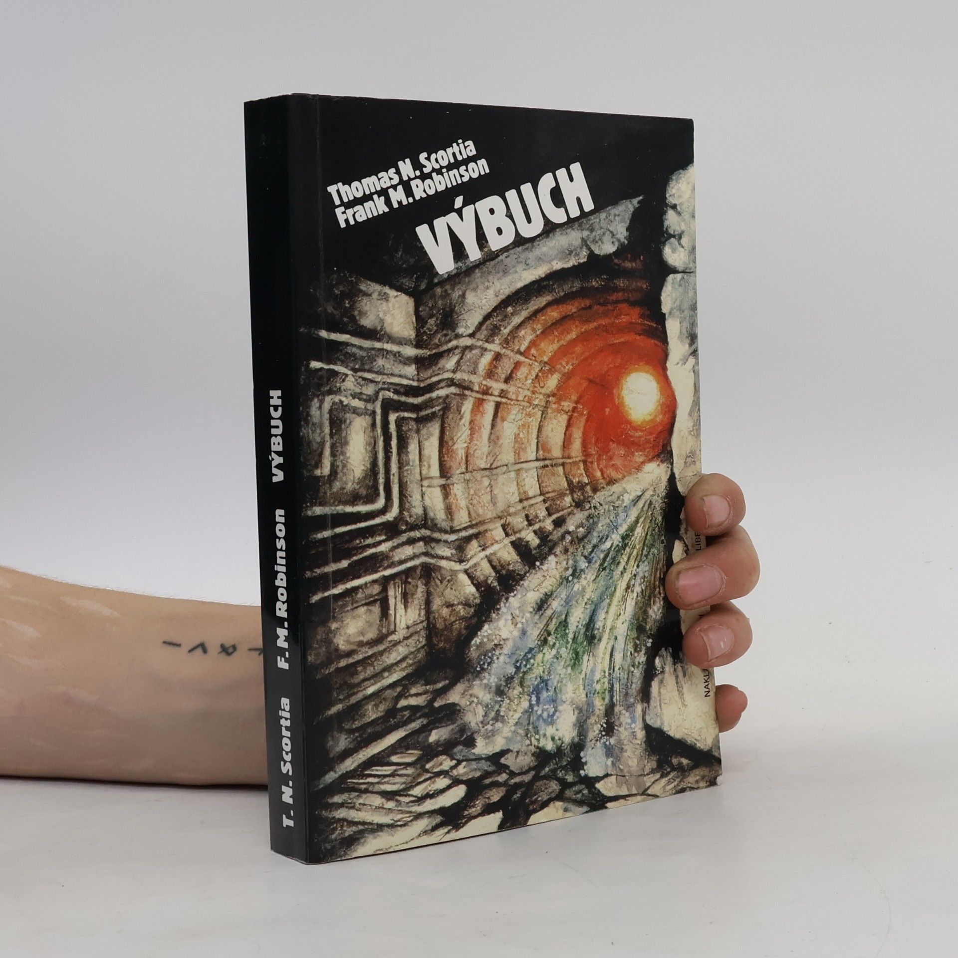Thomas N. Scortia Výbuch