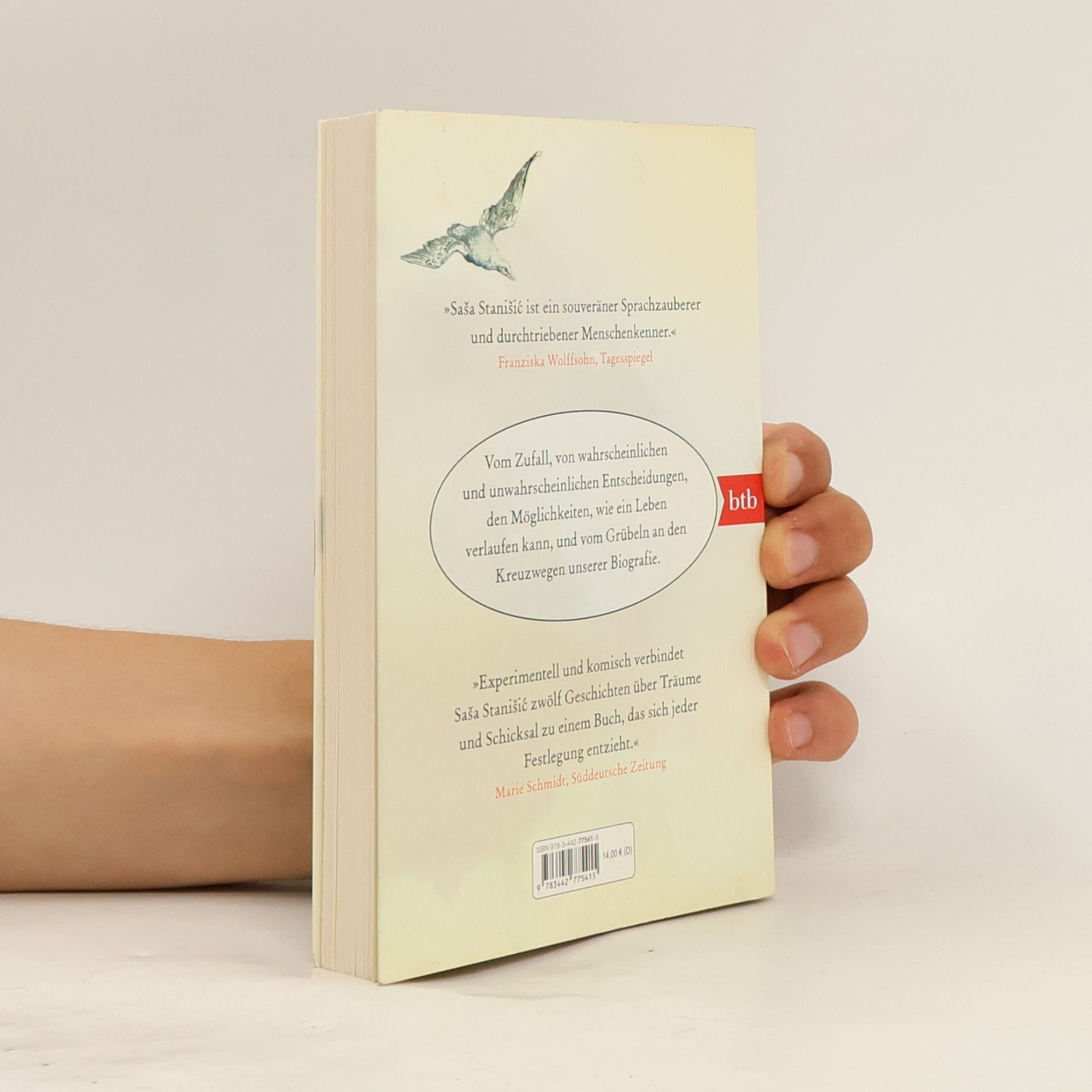 Saša Stanišić Möchte die Witwe angesprochen werden, platziert sie auf dem Grab die Gießkanne mit dem Ausguss nach vorne - Spiegel Bestseller
