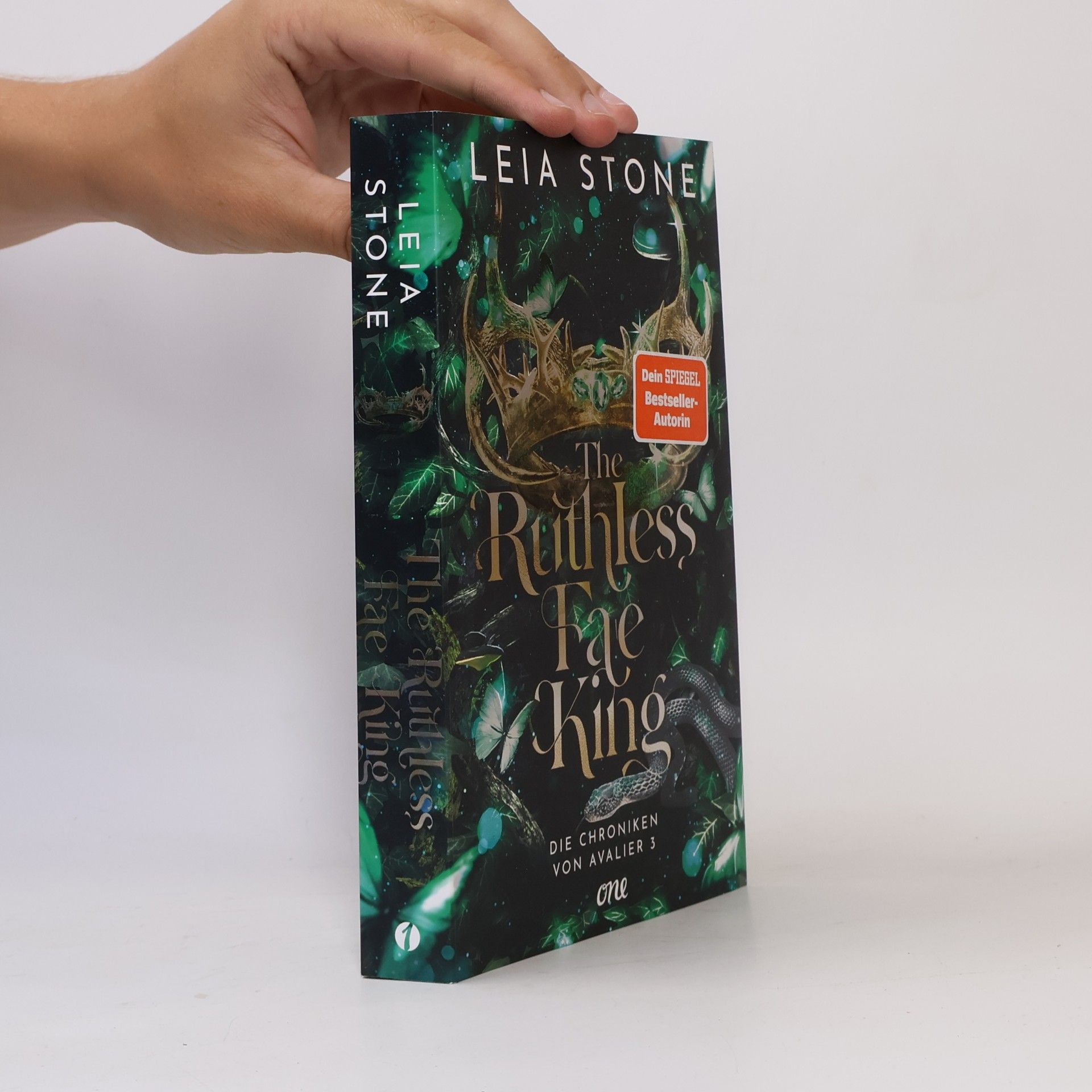 Leia Stone The Ruthless Fae King / Die Chroniken von Avalier Bd.3