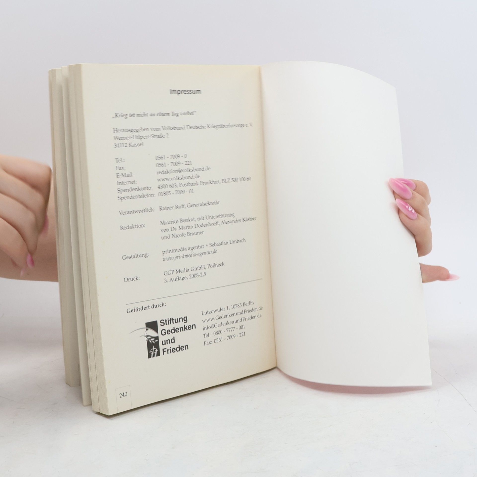 Various authors Krieg ist nicht an einem Tag vorbei!