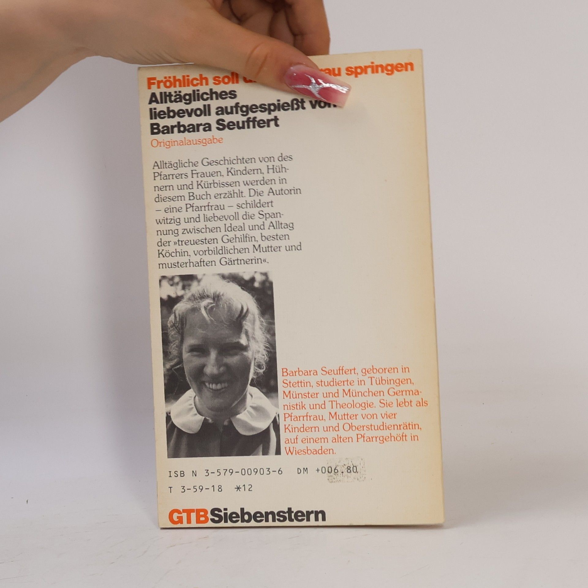 Barbara Seuffert Fröhlich soll die Pfarrfrau springen