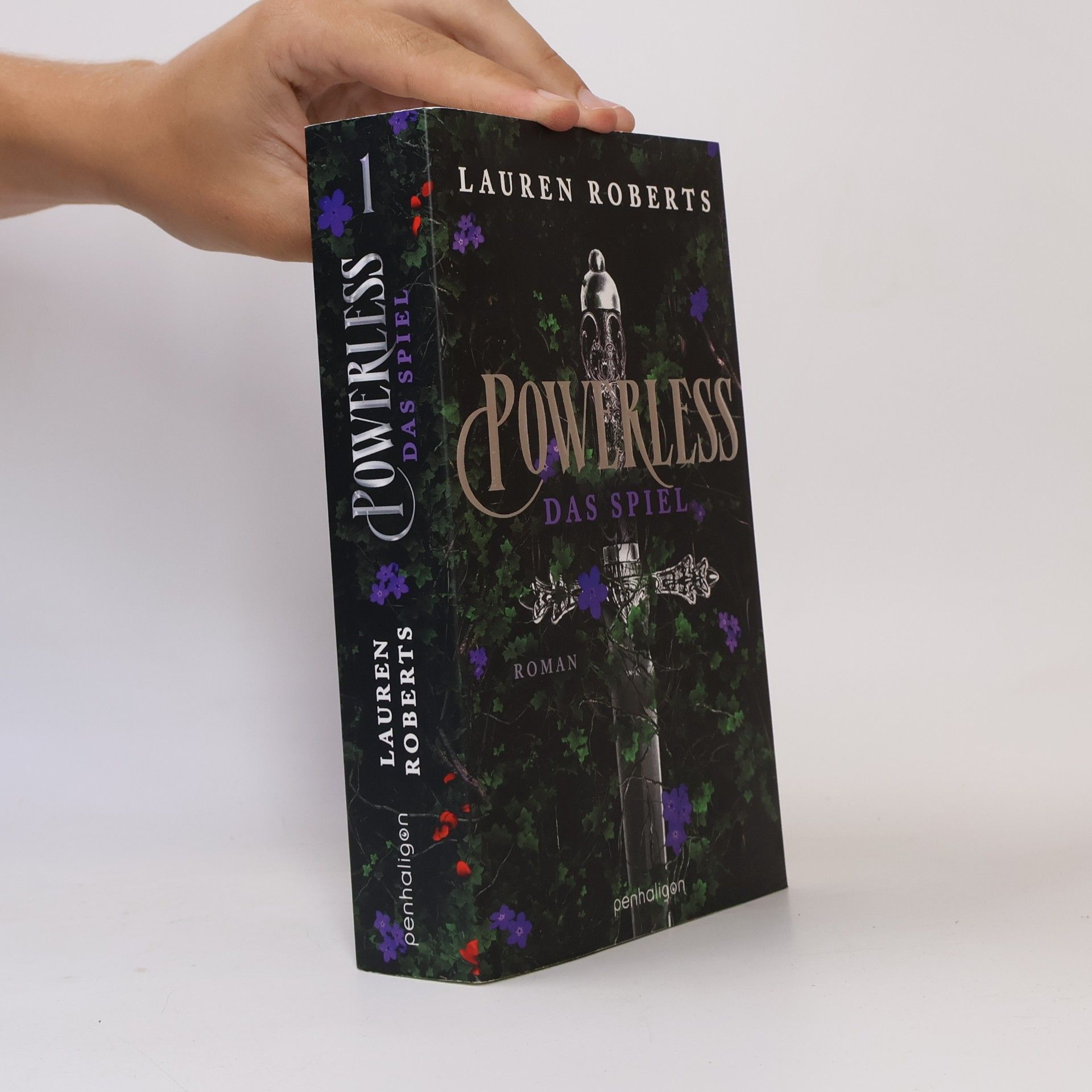 Lauren Roberts Powerless: Das Spiel