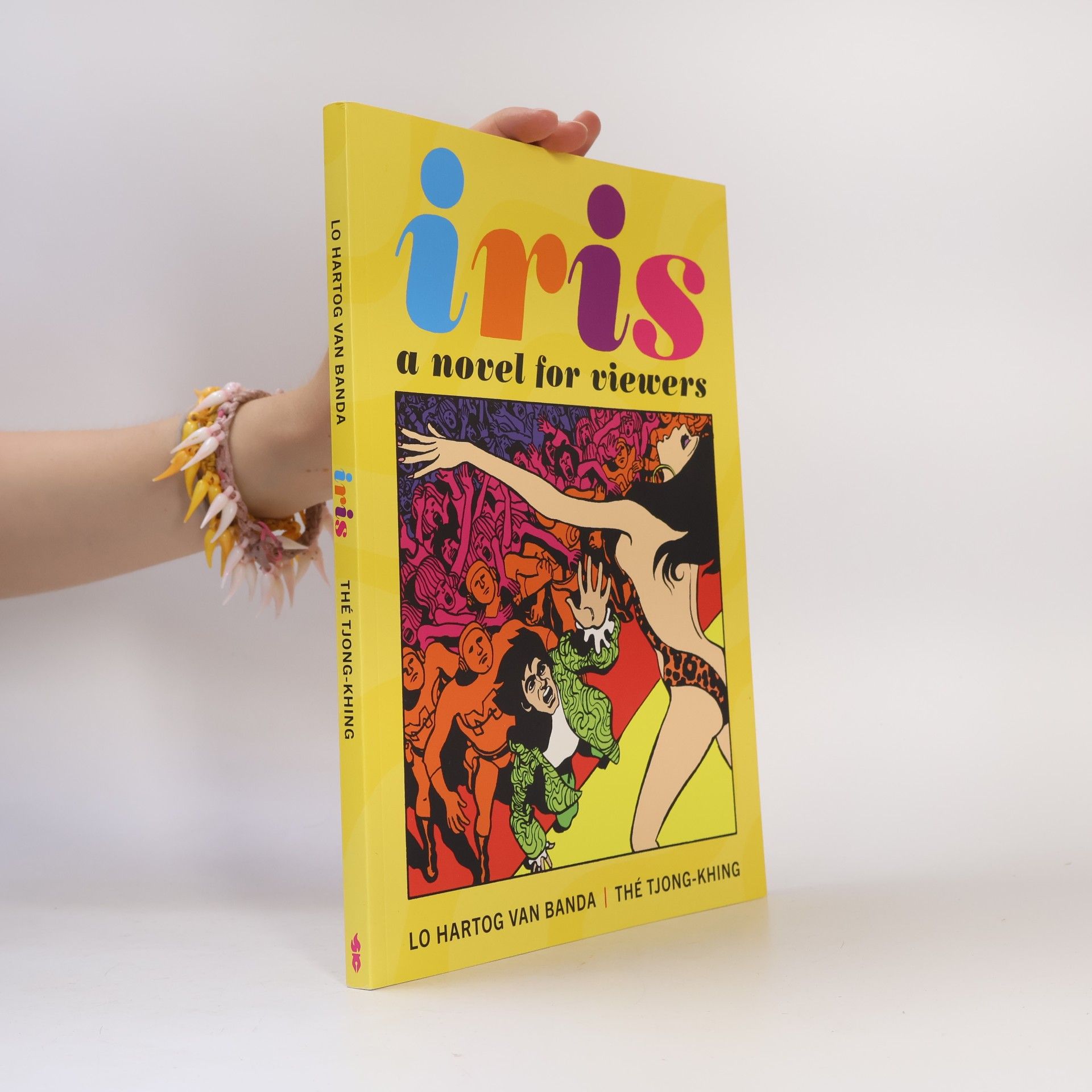 Inc. Staff Diamond Comic Distributors Iris