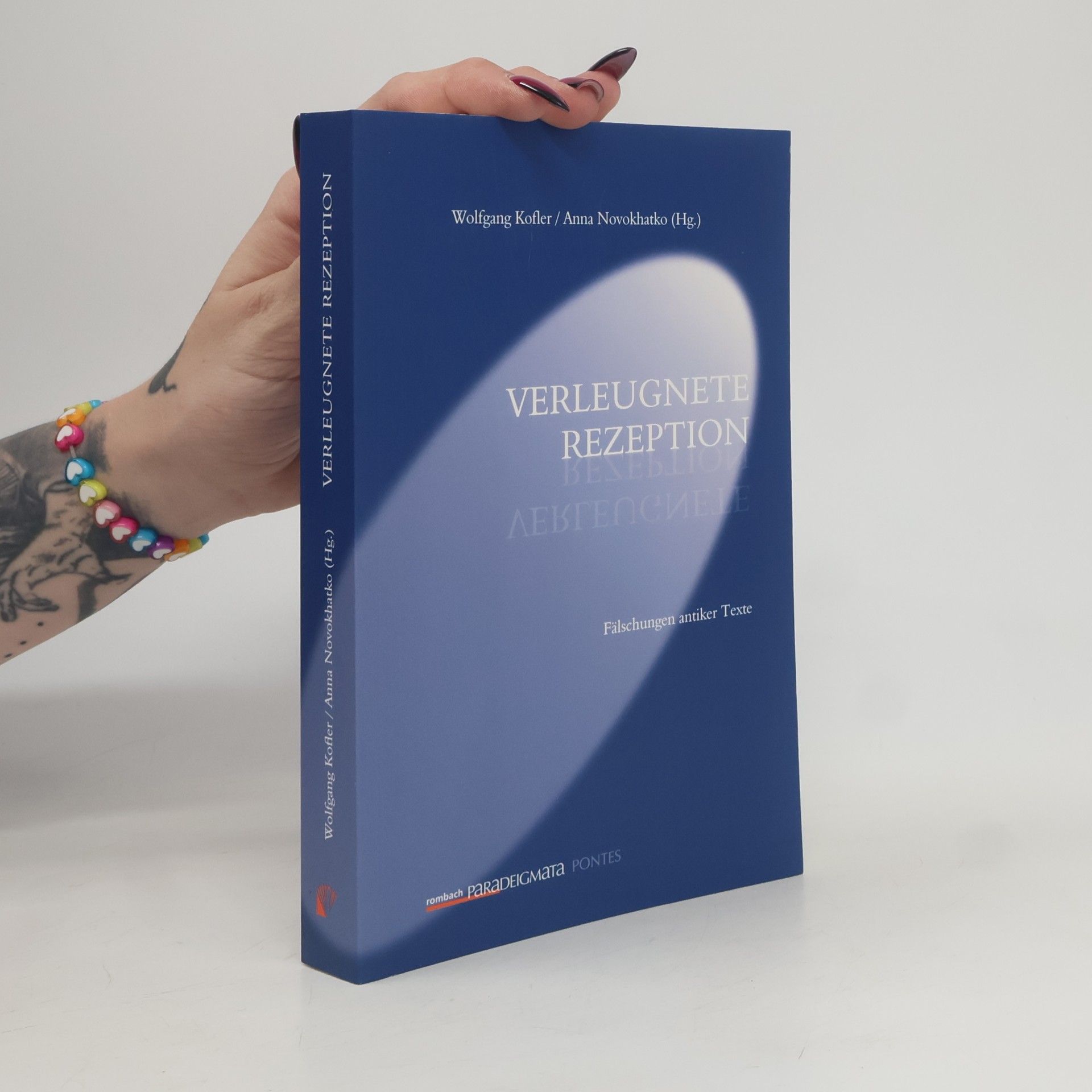 Anna Novokhatko Verleugnete Rezeption