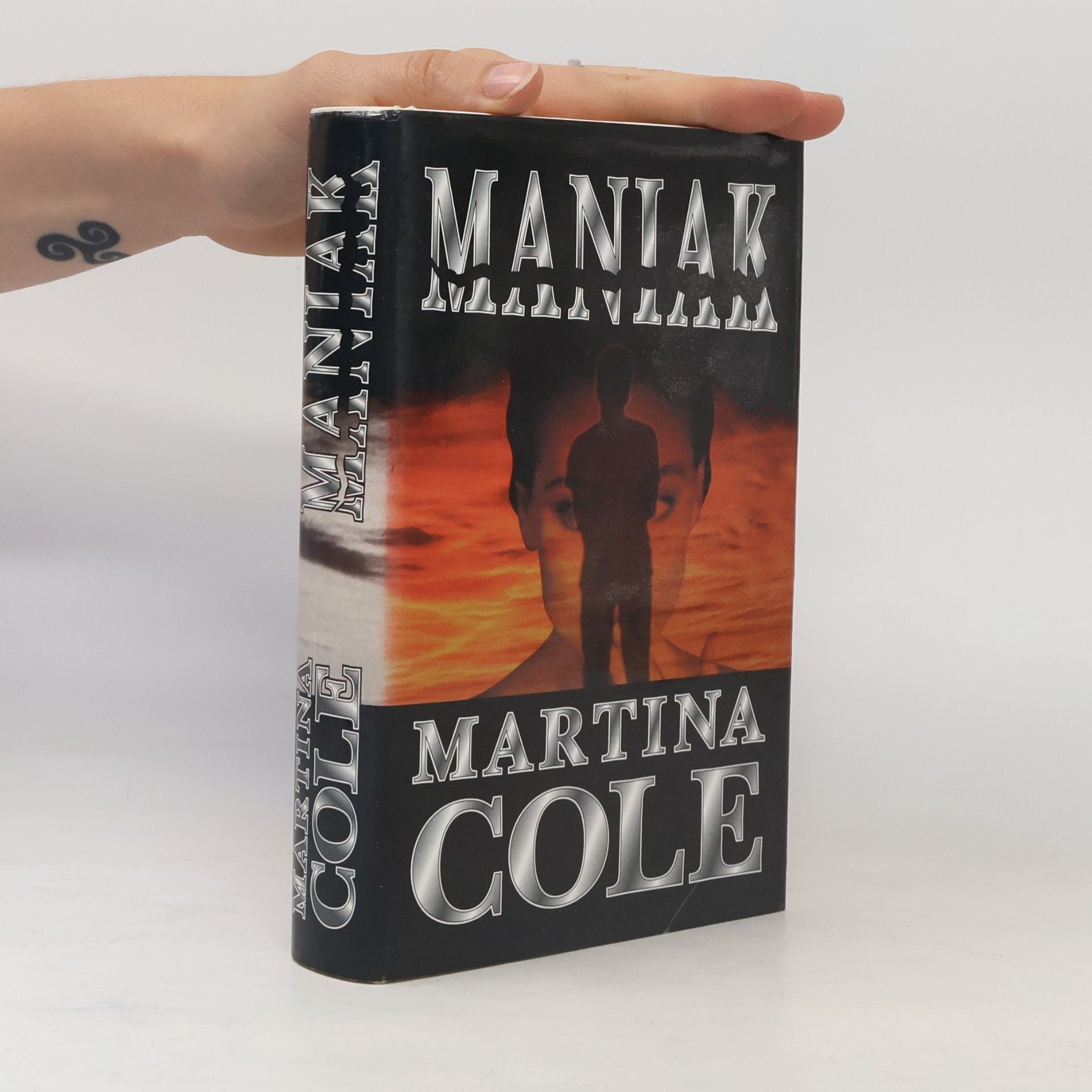 Martina Cole Maniak