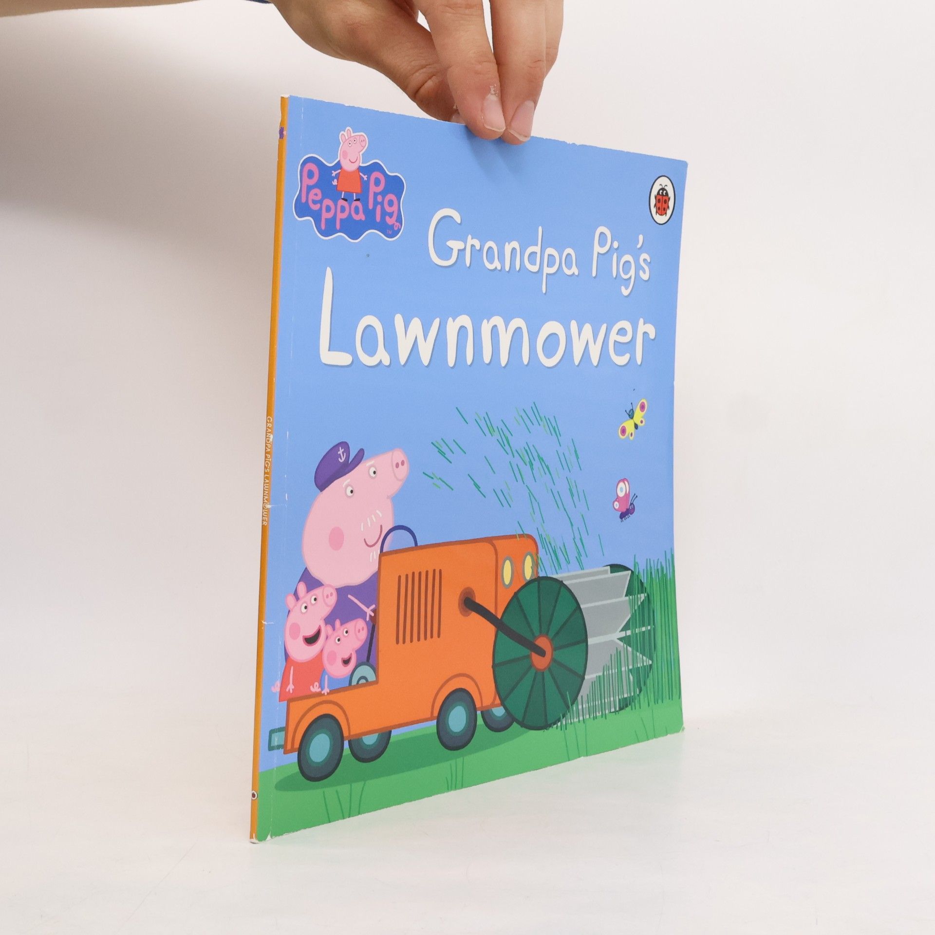 Grandpa Pig's Lawnmower