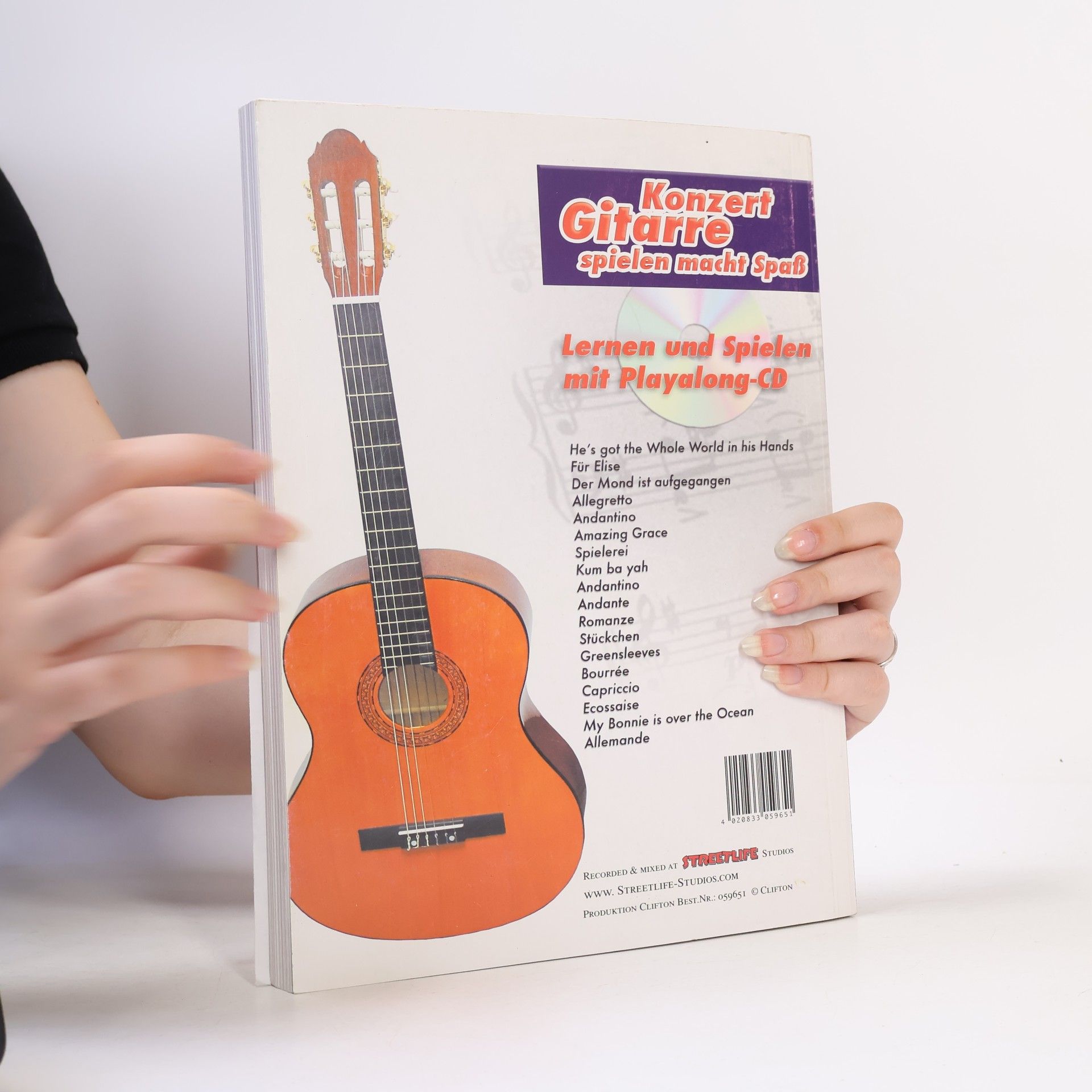 Autorenkollektiv Konzert Gitarre spielen macht Spaß