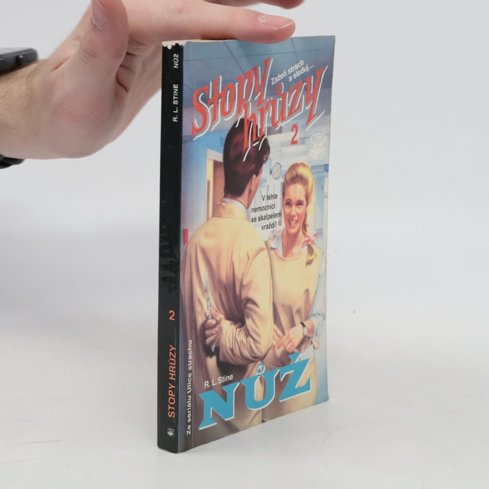 R. L. Stine Nůž. Stopy hrůzy 2