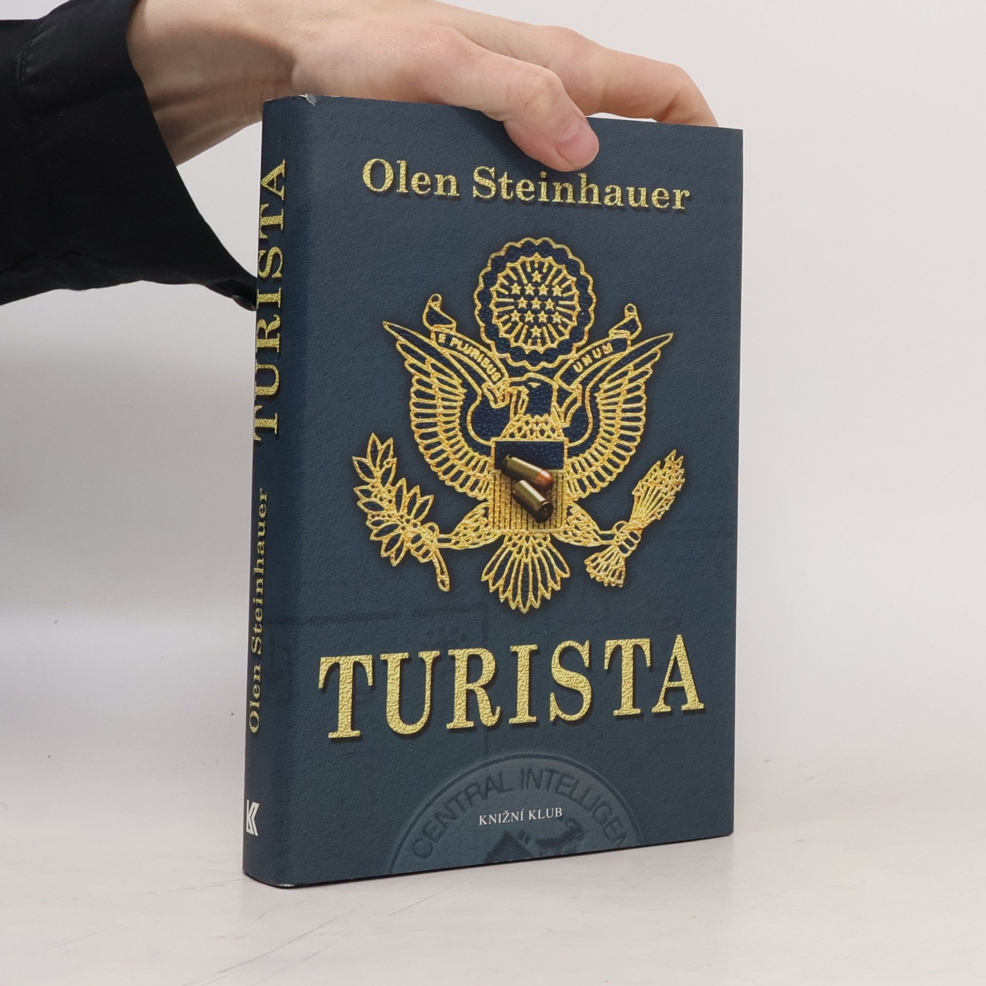 Olen Steinhauer Turista