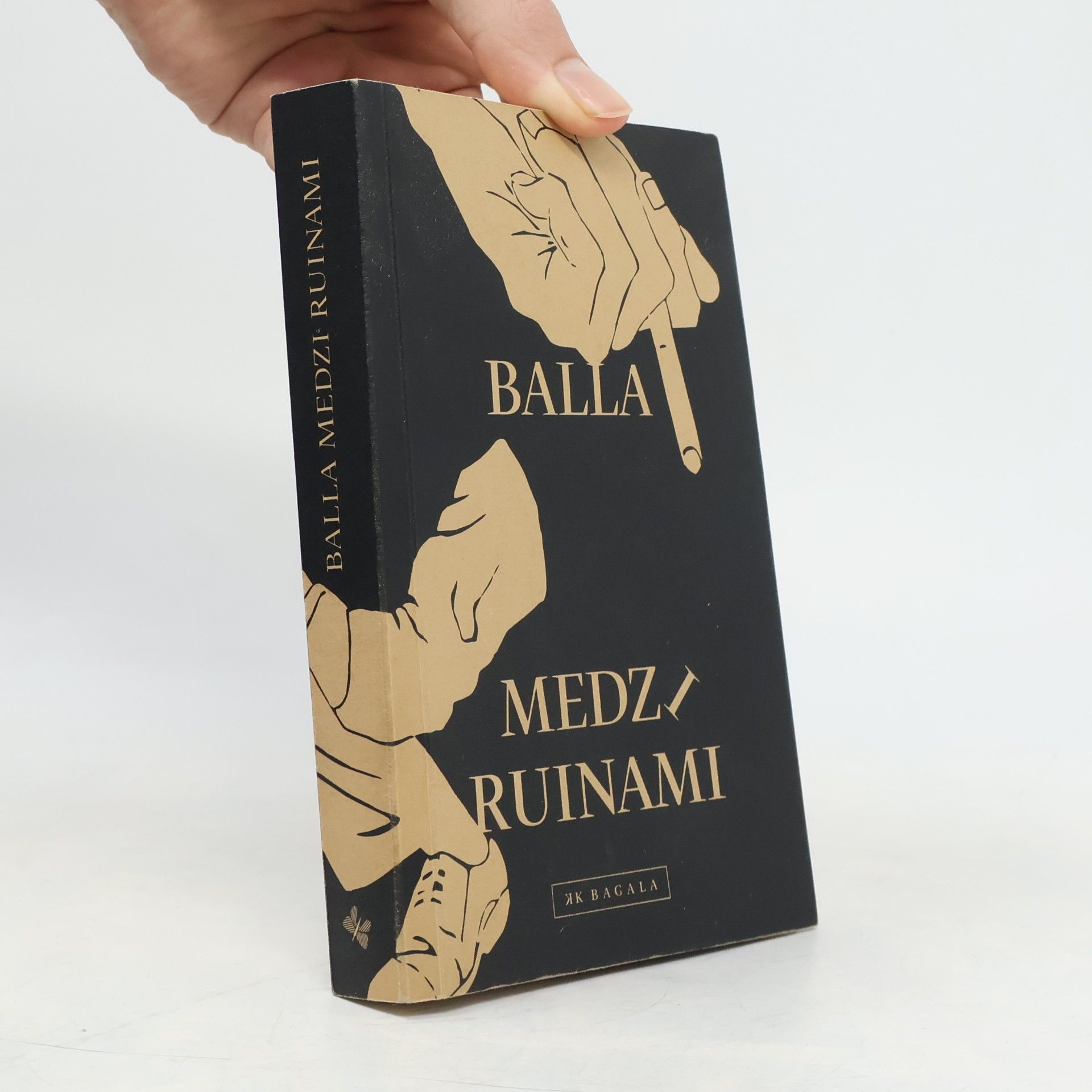 Medzi ruinami
