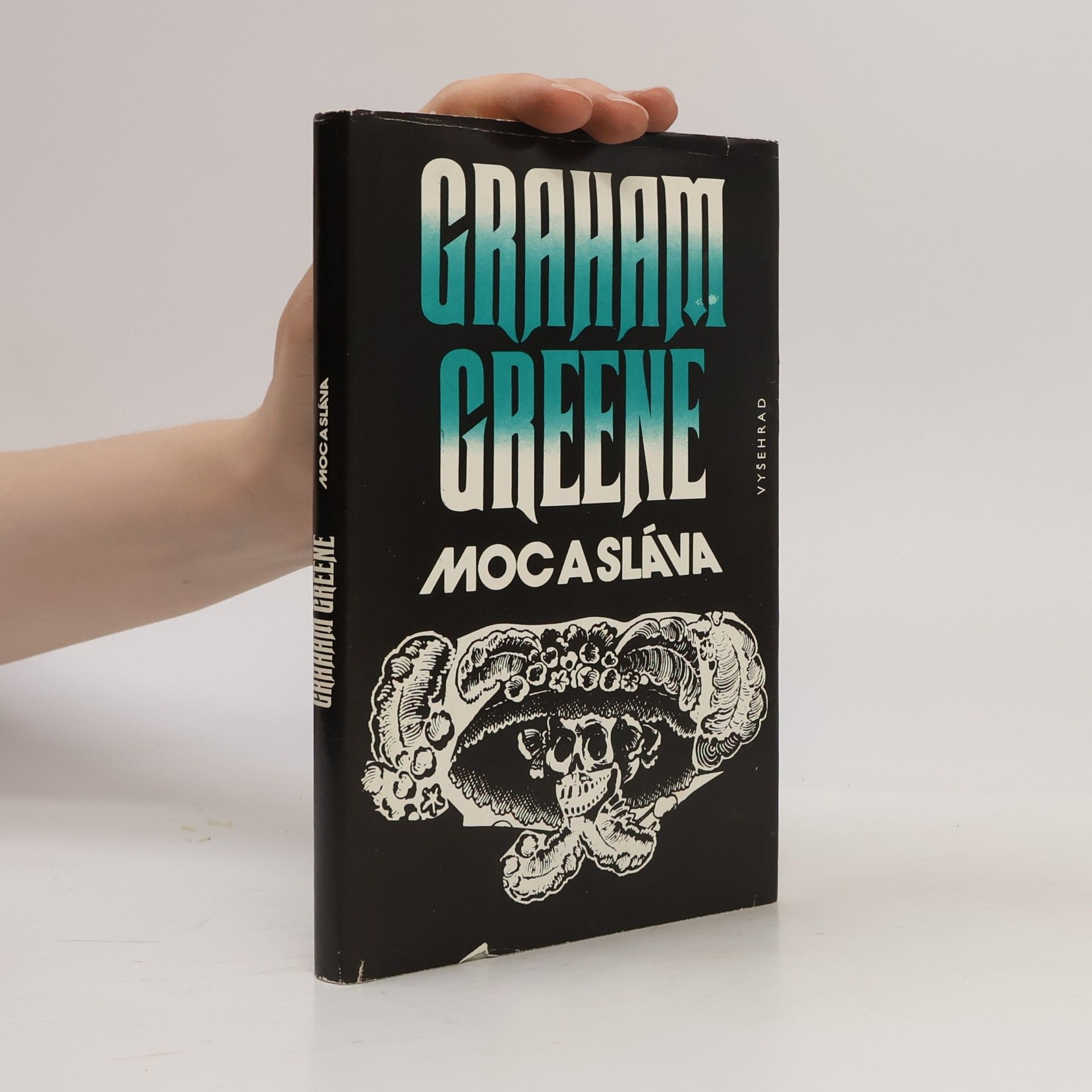 Graham Greene Moc a sláva