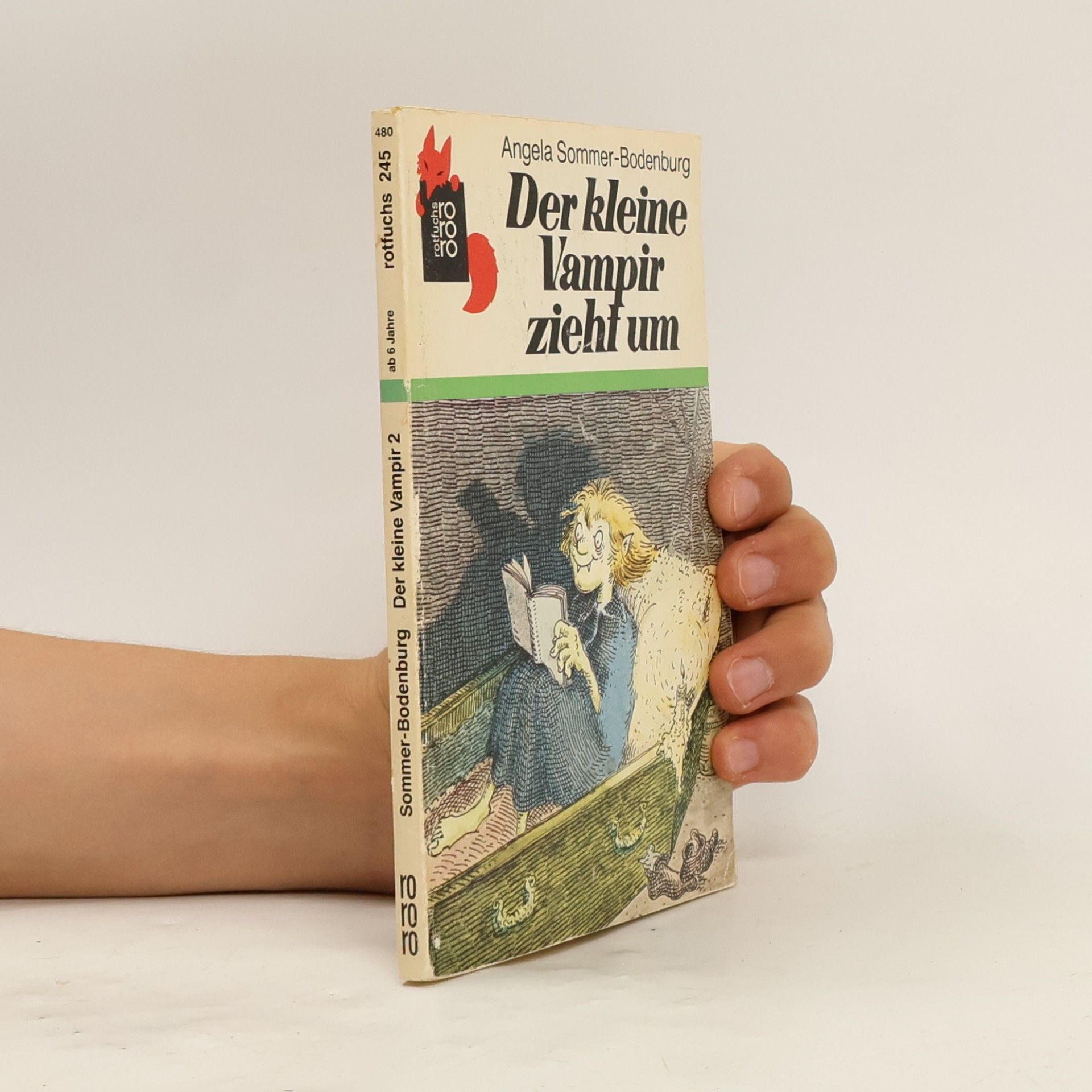 Angela Sommer-Bodenburg Der kleine Vampir zieht um