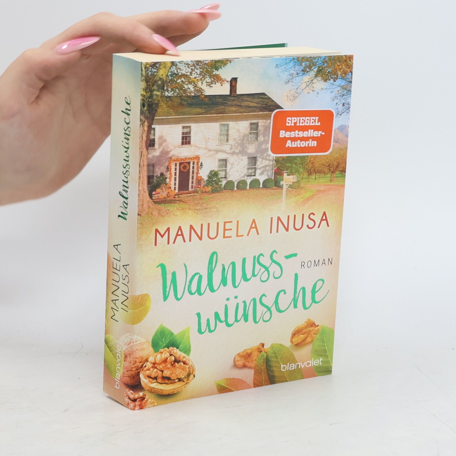 Manuela Inusa Walnusswünsche