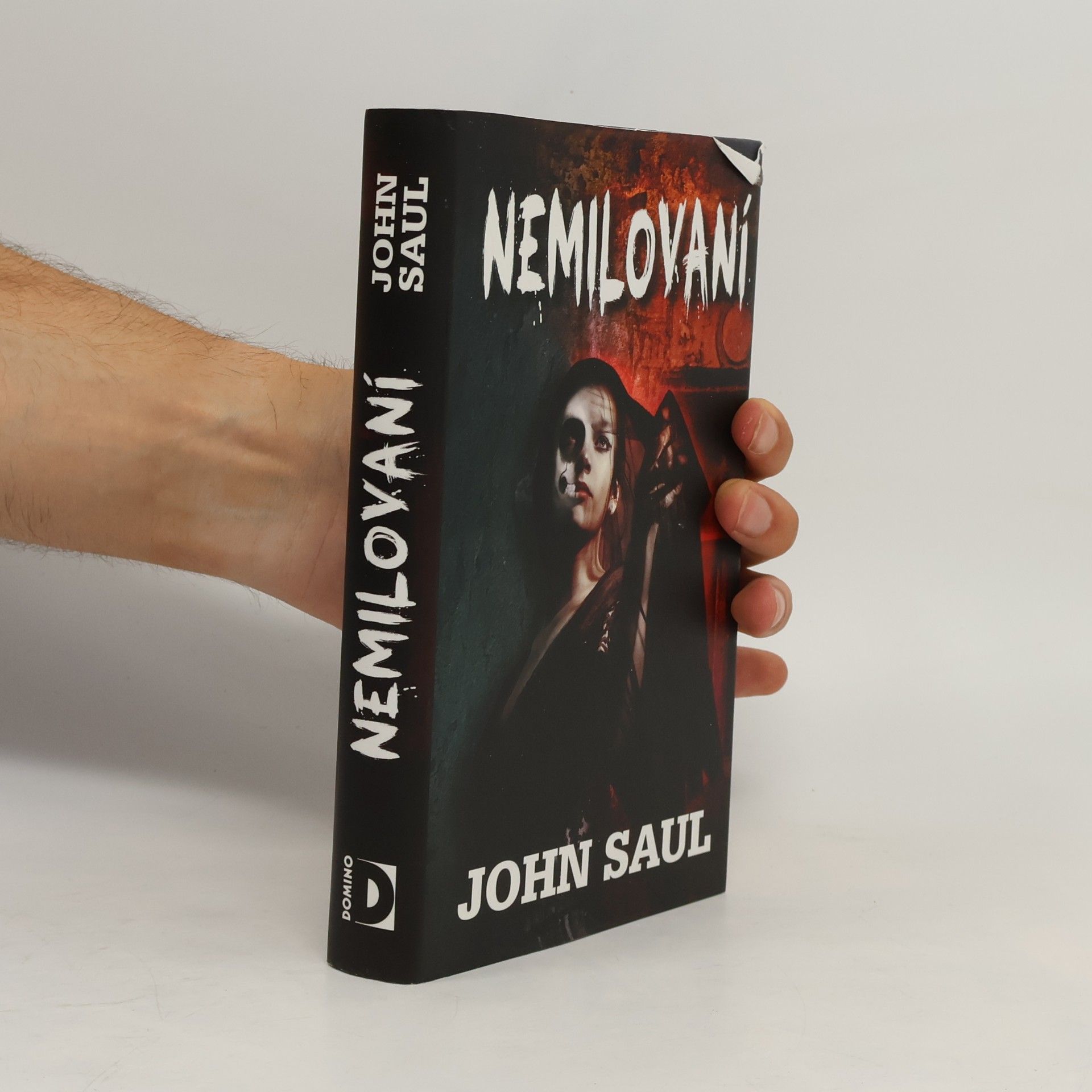 John Saul Nemilovaní