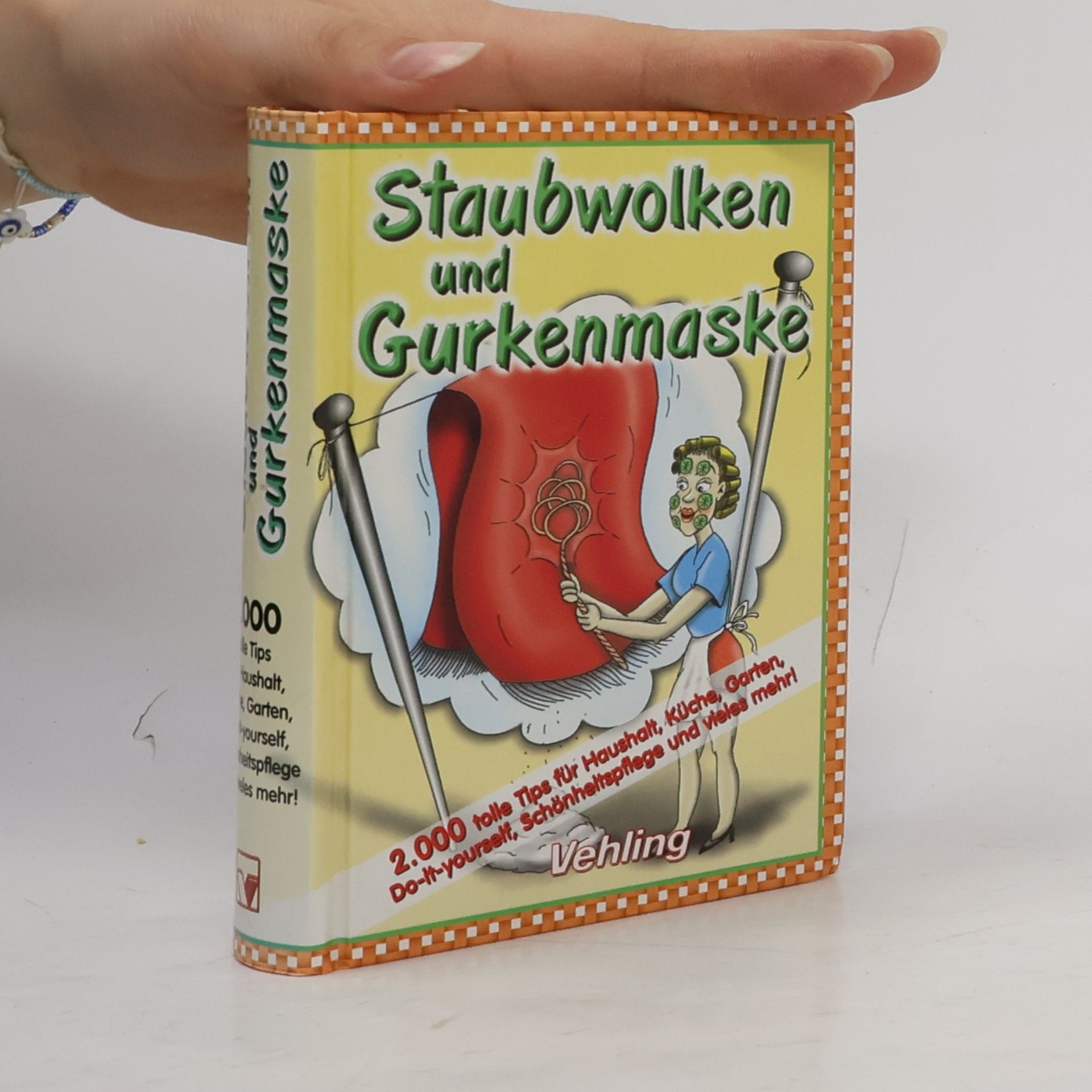 Margit Mering Staubwolken und Gurkemaske