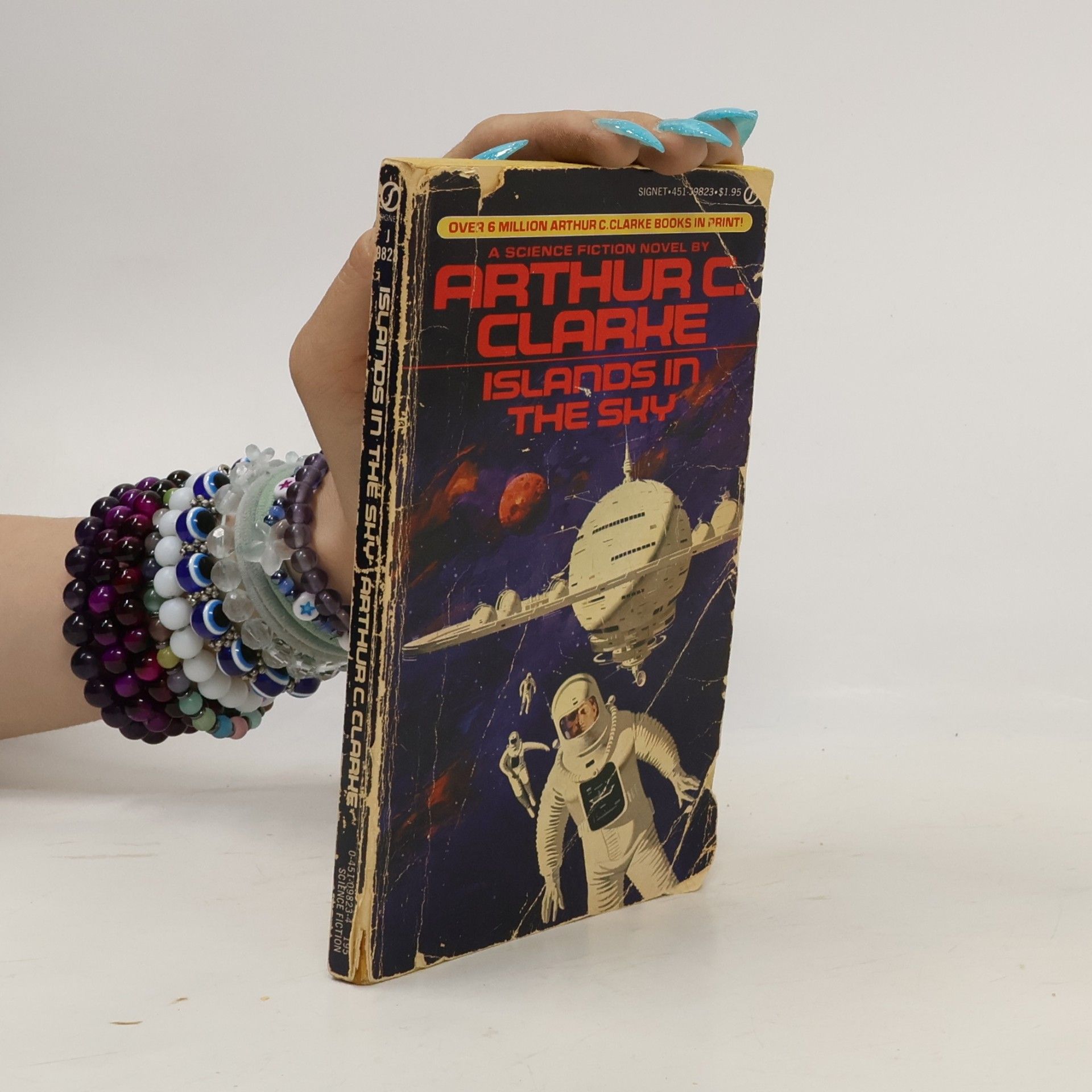 Arthur C. Clarke Islands in the Sky