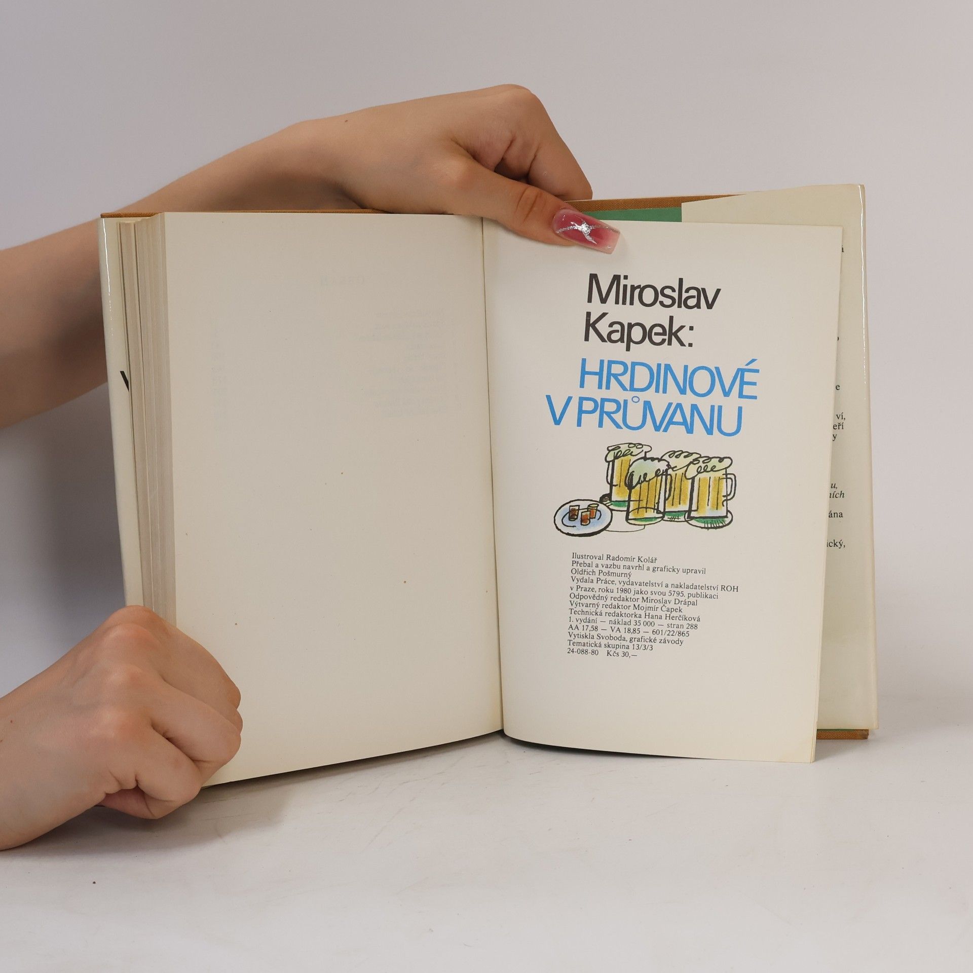 Miroslav Kapek Hrdinové v průvanu