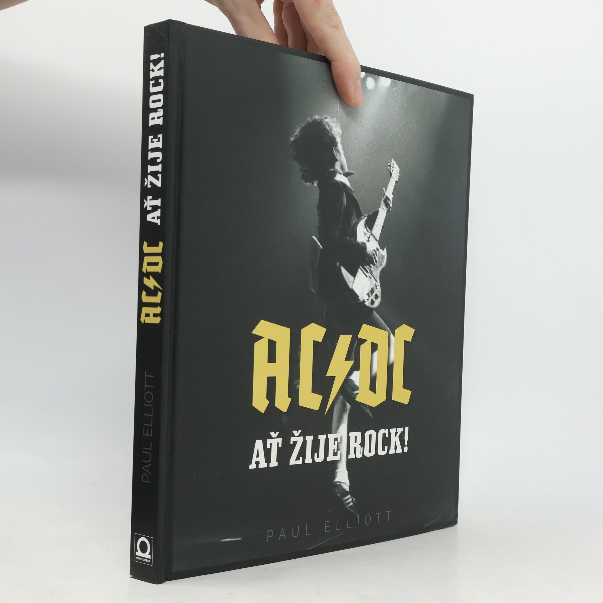 Petr Červený AC/DC. Ať žije rock!