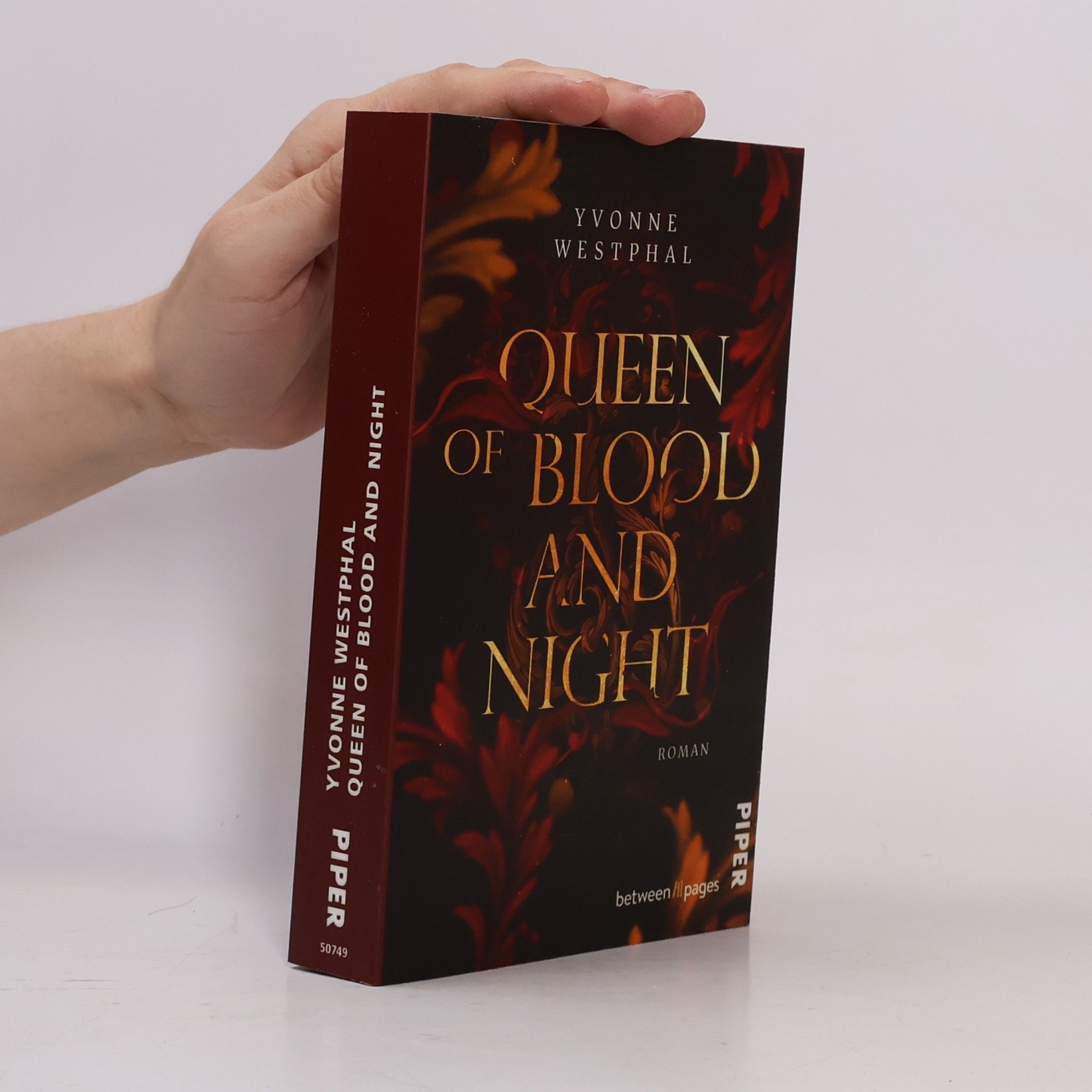 Queen of Blood and Night. Roman | New Adult Vampire Romantasy für die Fans von „Crave“, „Kingdom of the Wicked“